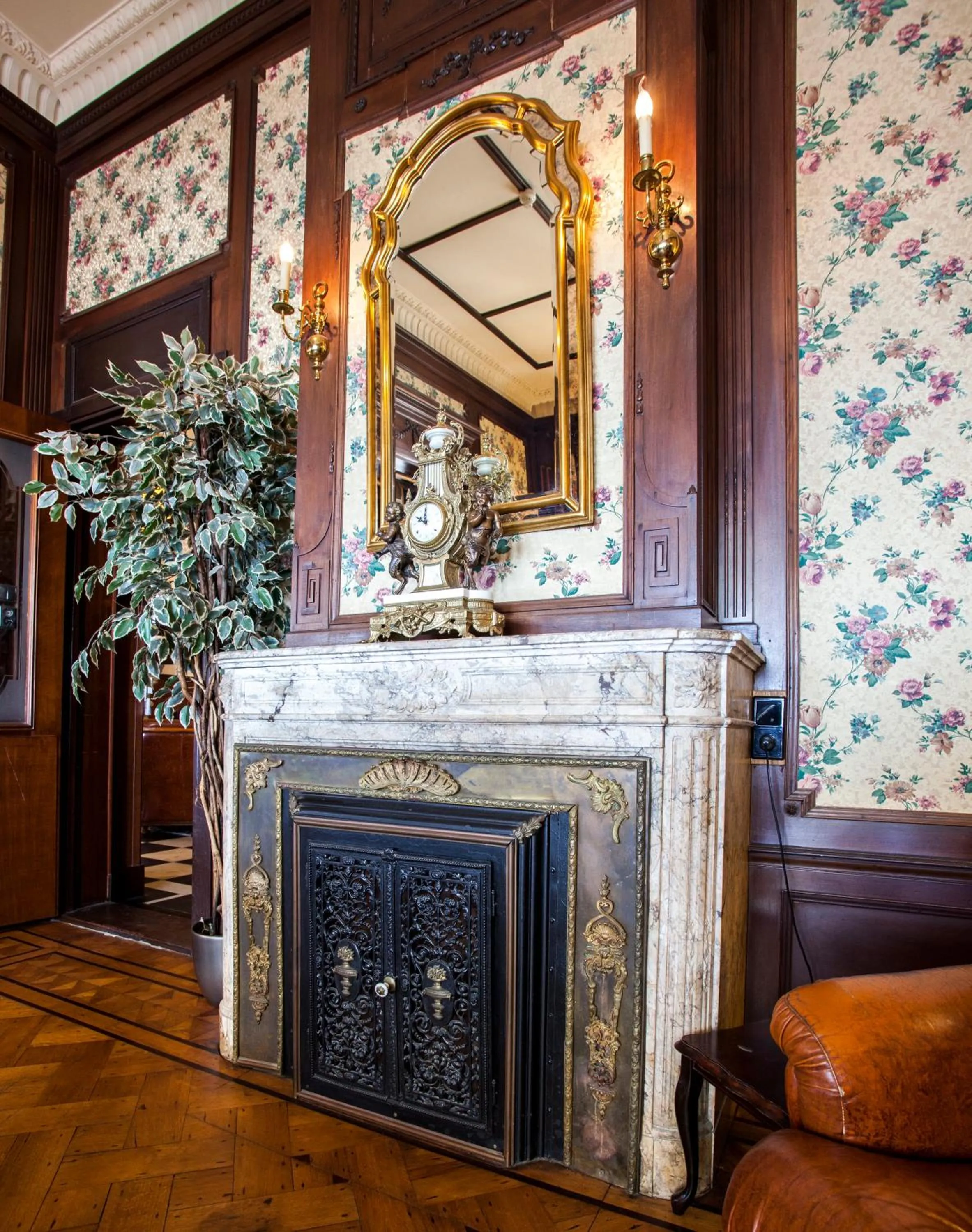 Decorative detail in Strandhotel Scheveningen