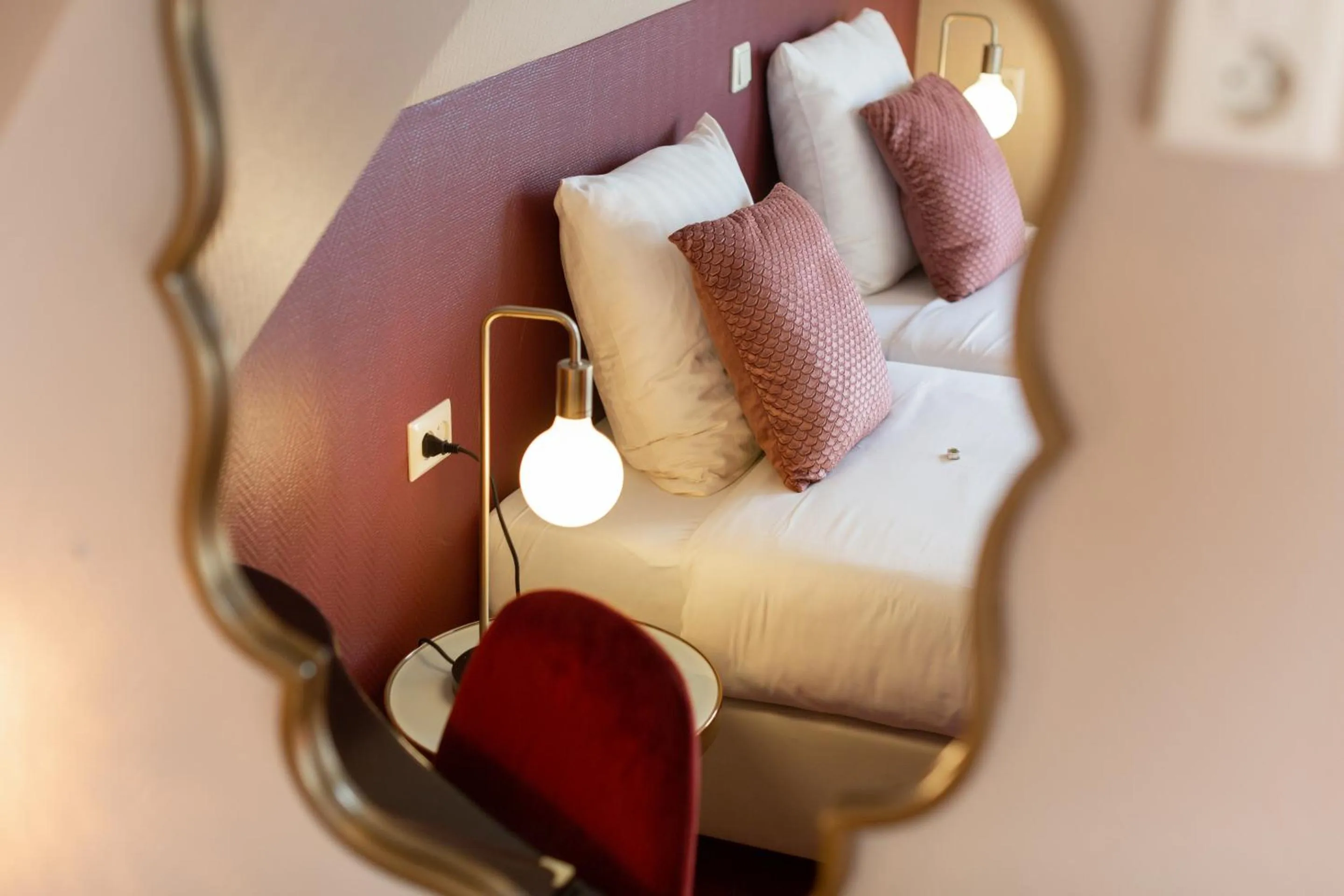 Bedroom, Bed in Strandhotel Scheveningen