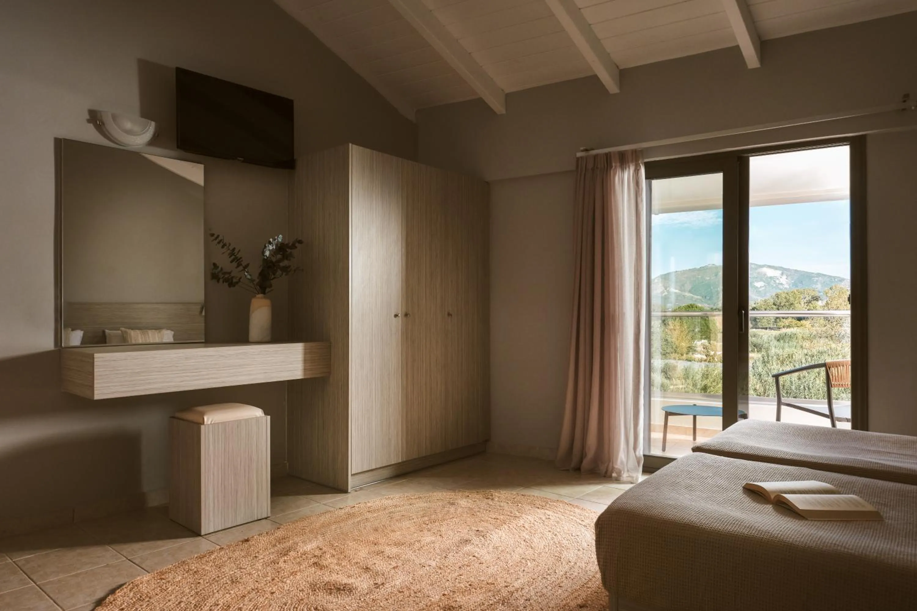 Bedroom, Bed in Zante Atlantis Hotel