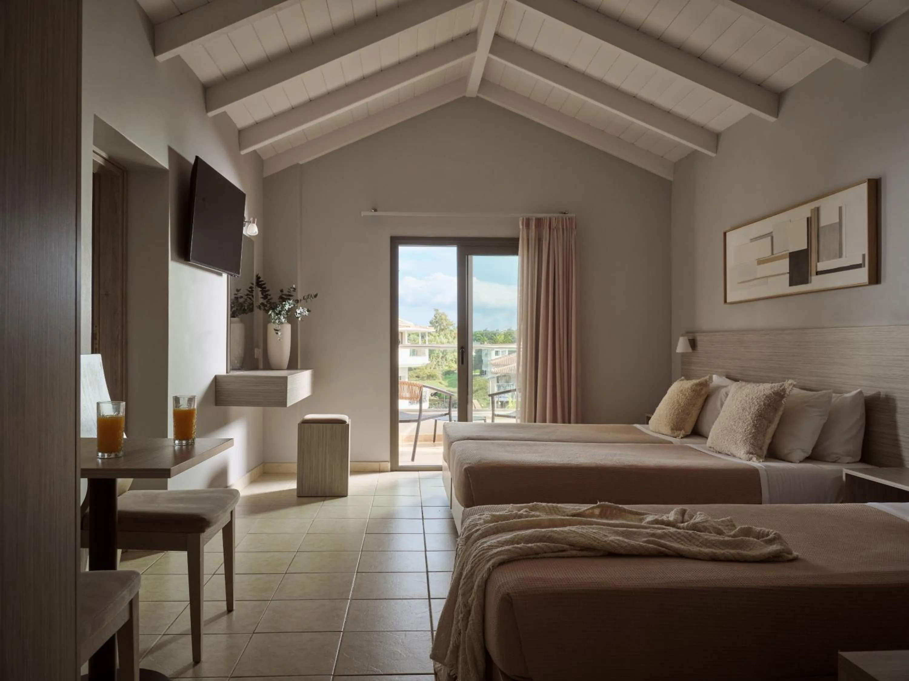 Bedroom, Bed in Zante Atlantis Hotel