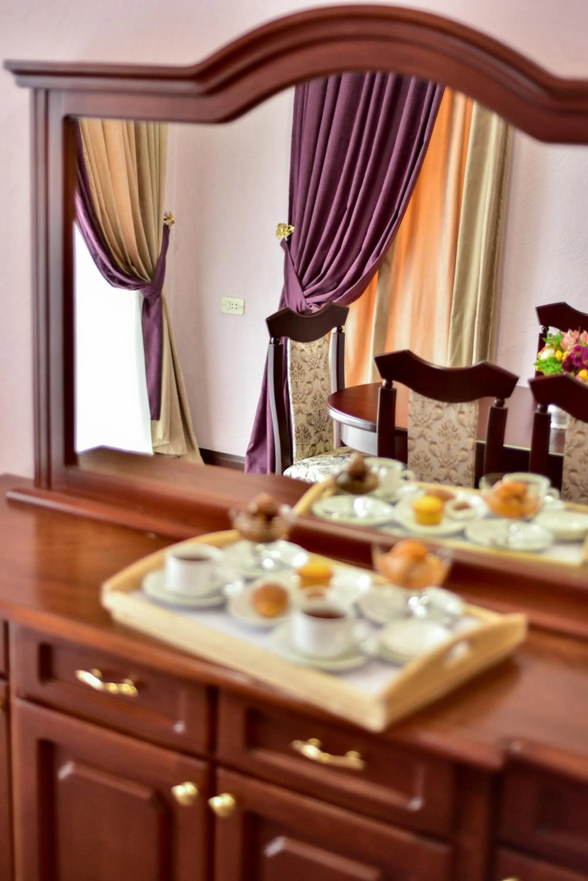 Food and drinks in METROPOL HOTEL Yerevan