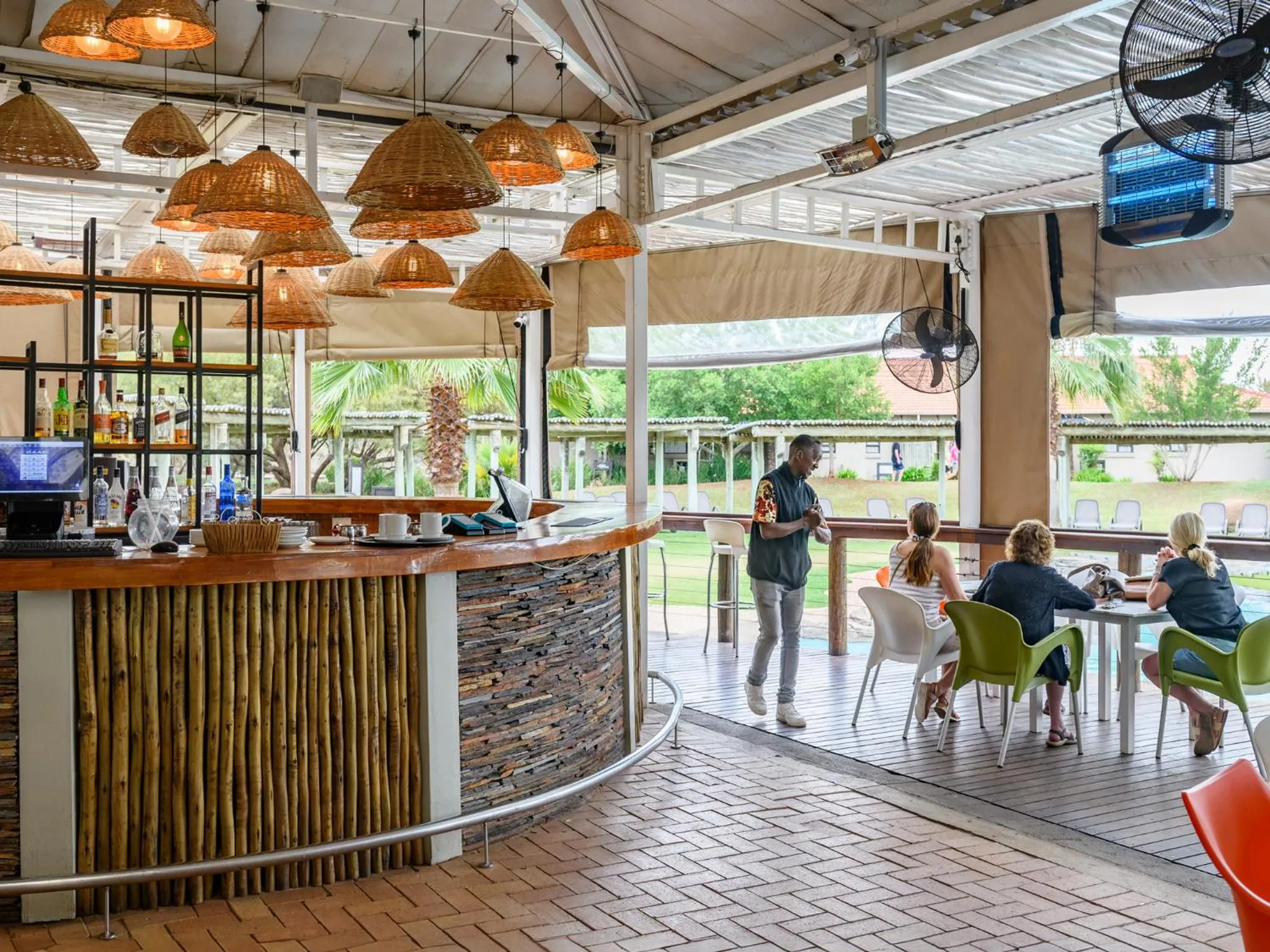 Lounge or bar in The Kingdom Resort