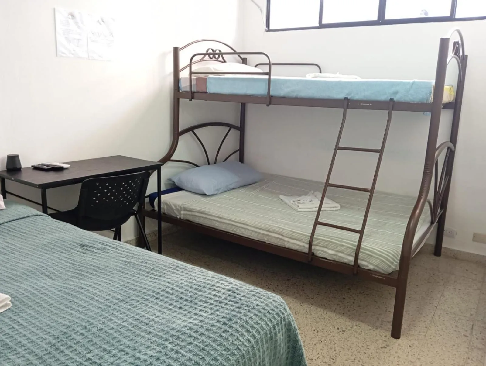 Bed in Volcano Hostal y Restaurante