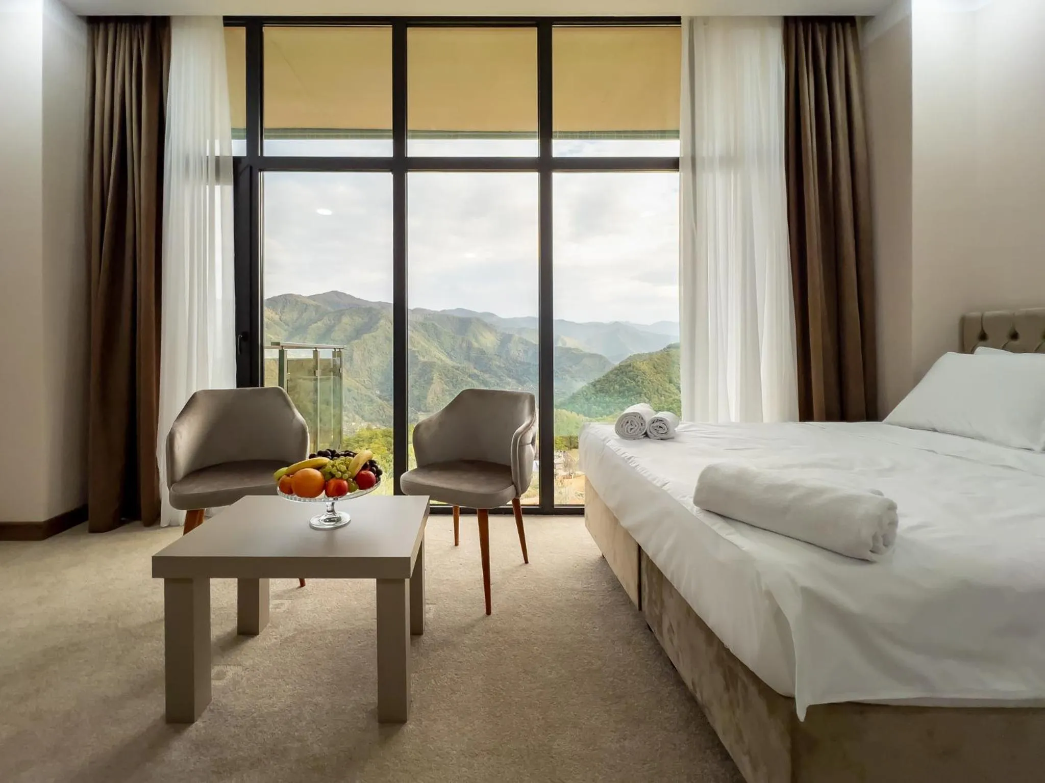 Bed in Chateau Milisi