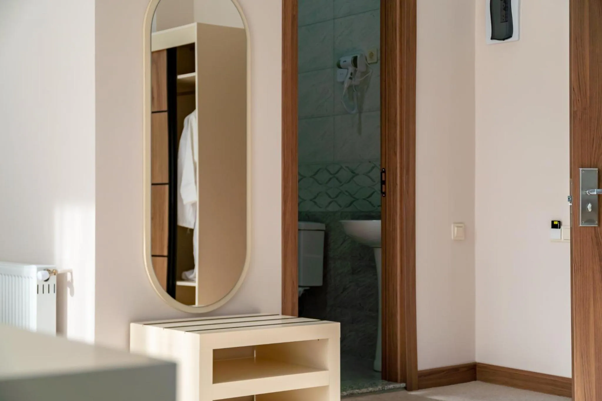 wardrobe in Chateau Milisi