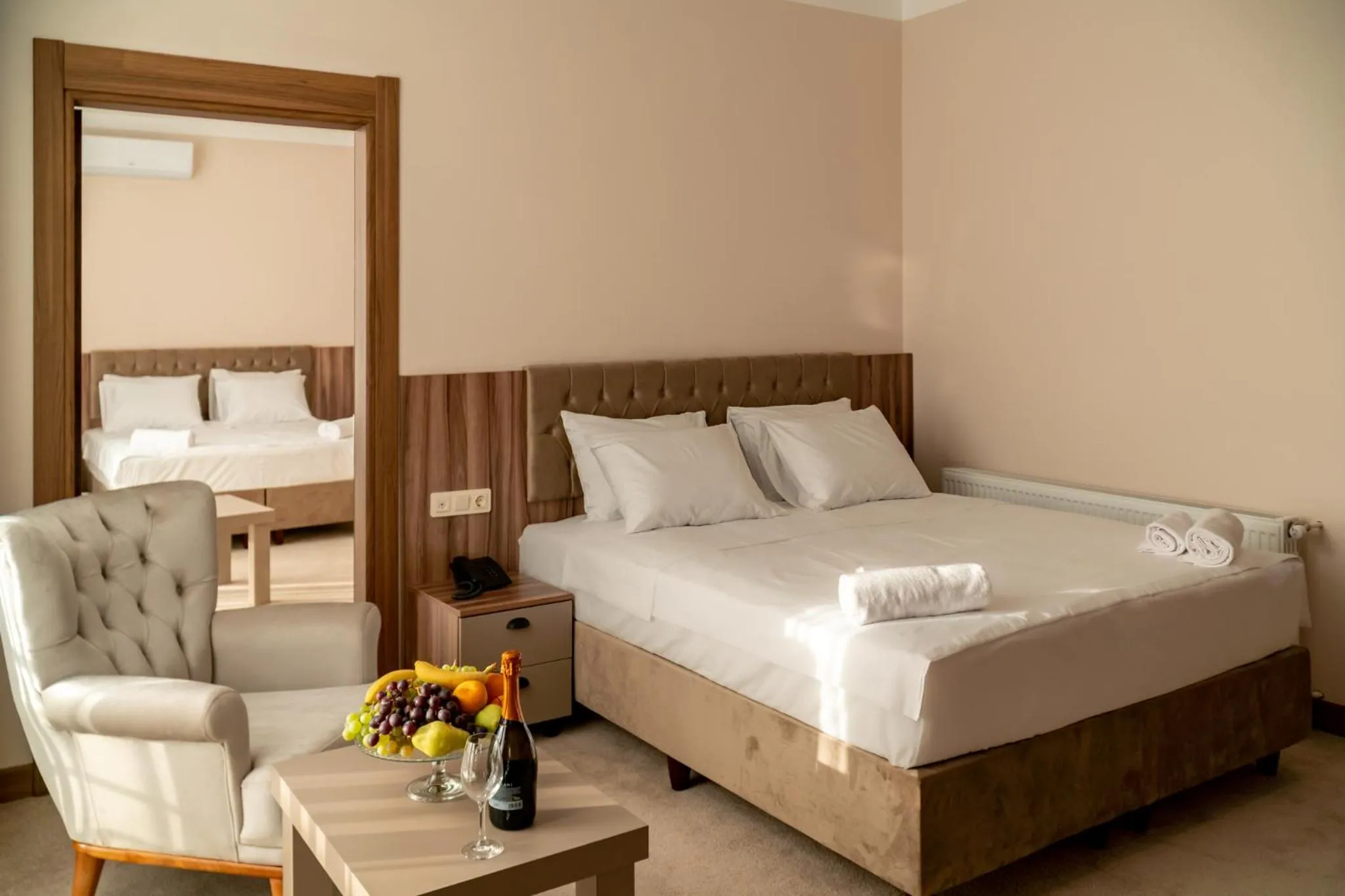 Bed in Chateau Milisi