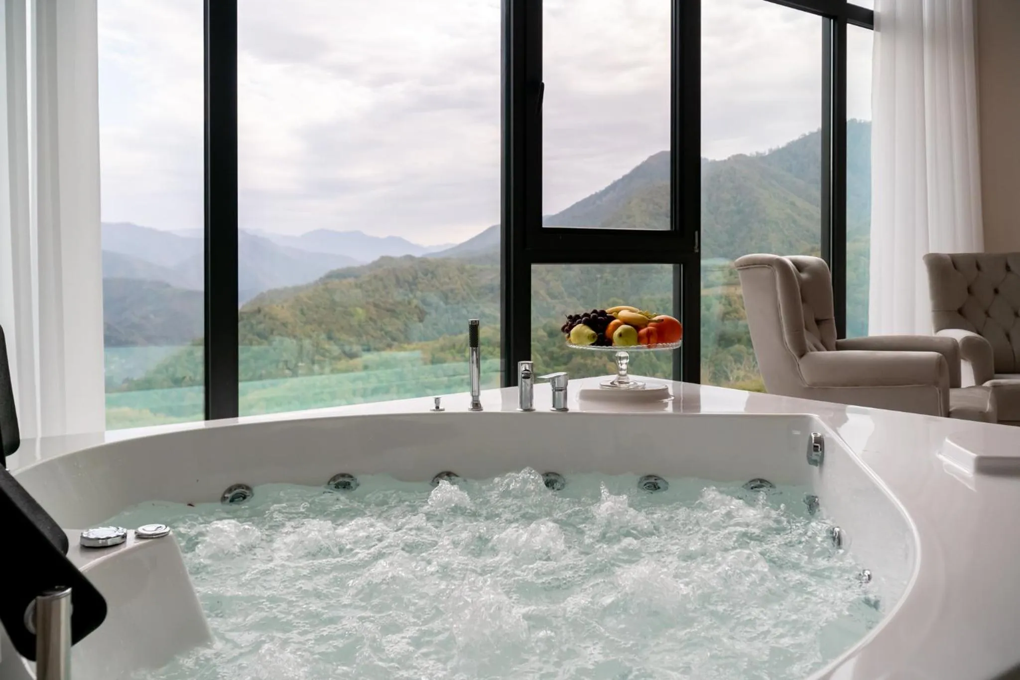 Natural landscape in Chateau Milisi