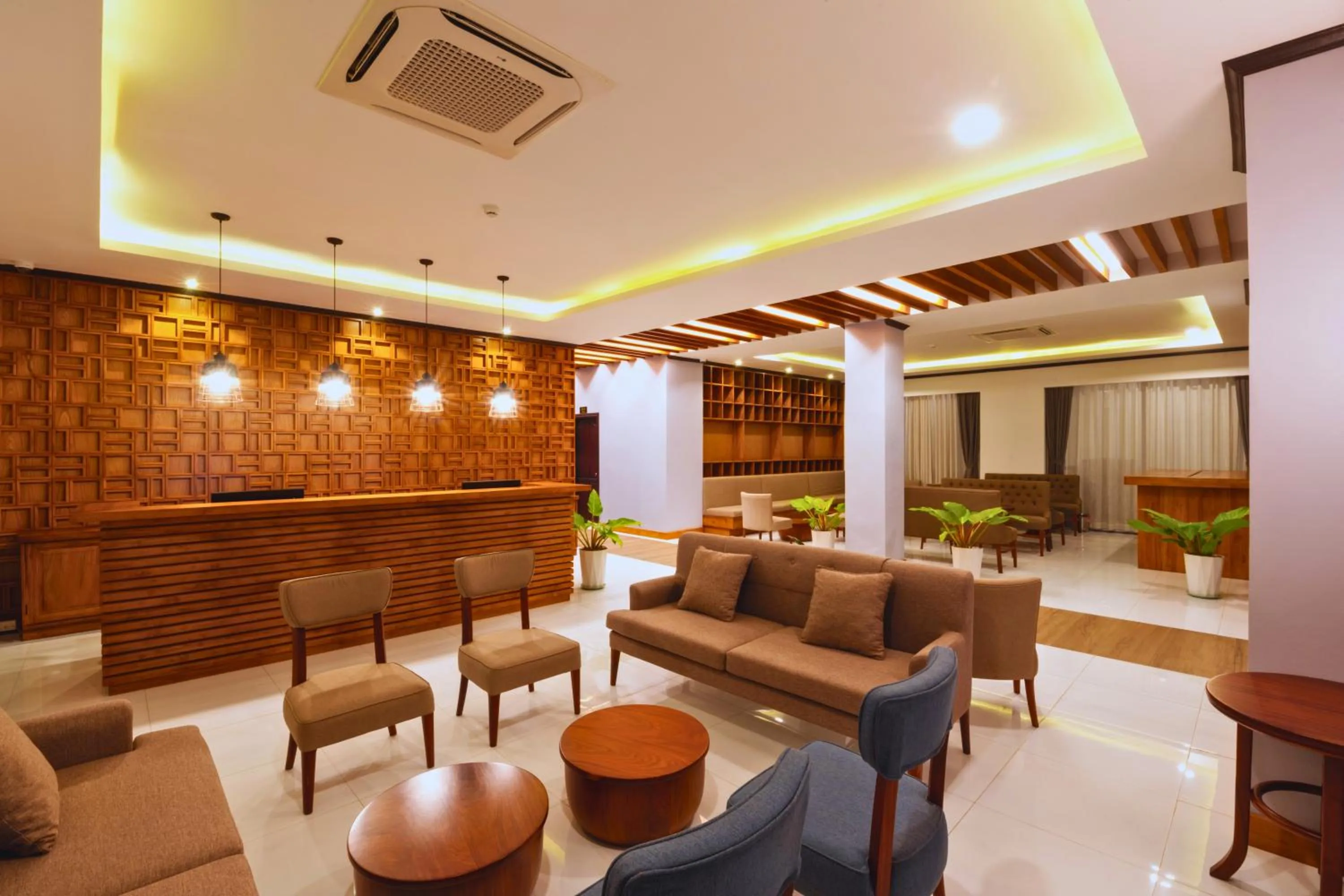 Seating area in Oudomsin VangVieng Hotel