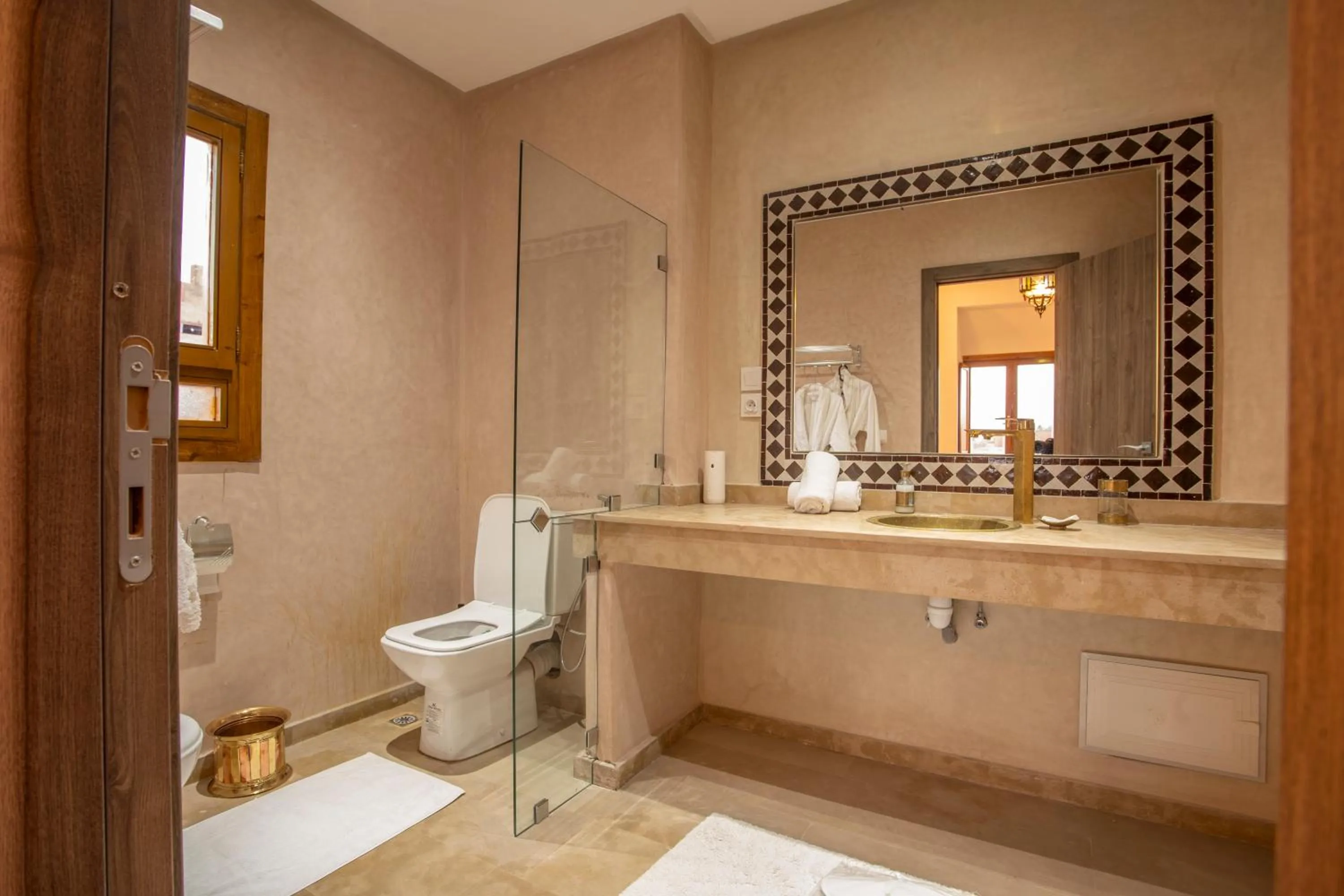 Toilet in Riad Kenza