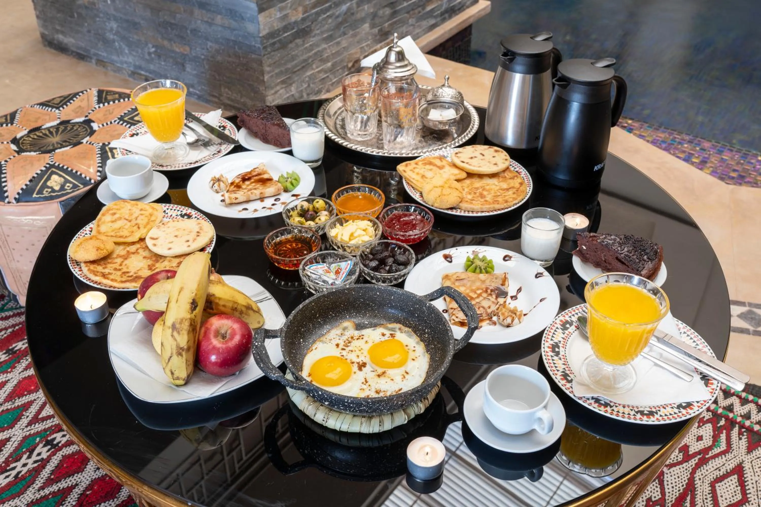 Continental breakfast in Riad Kenza