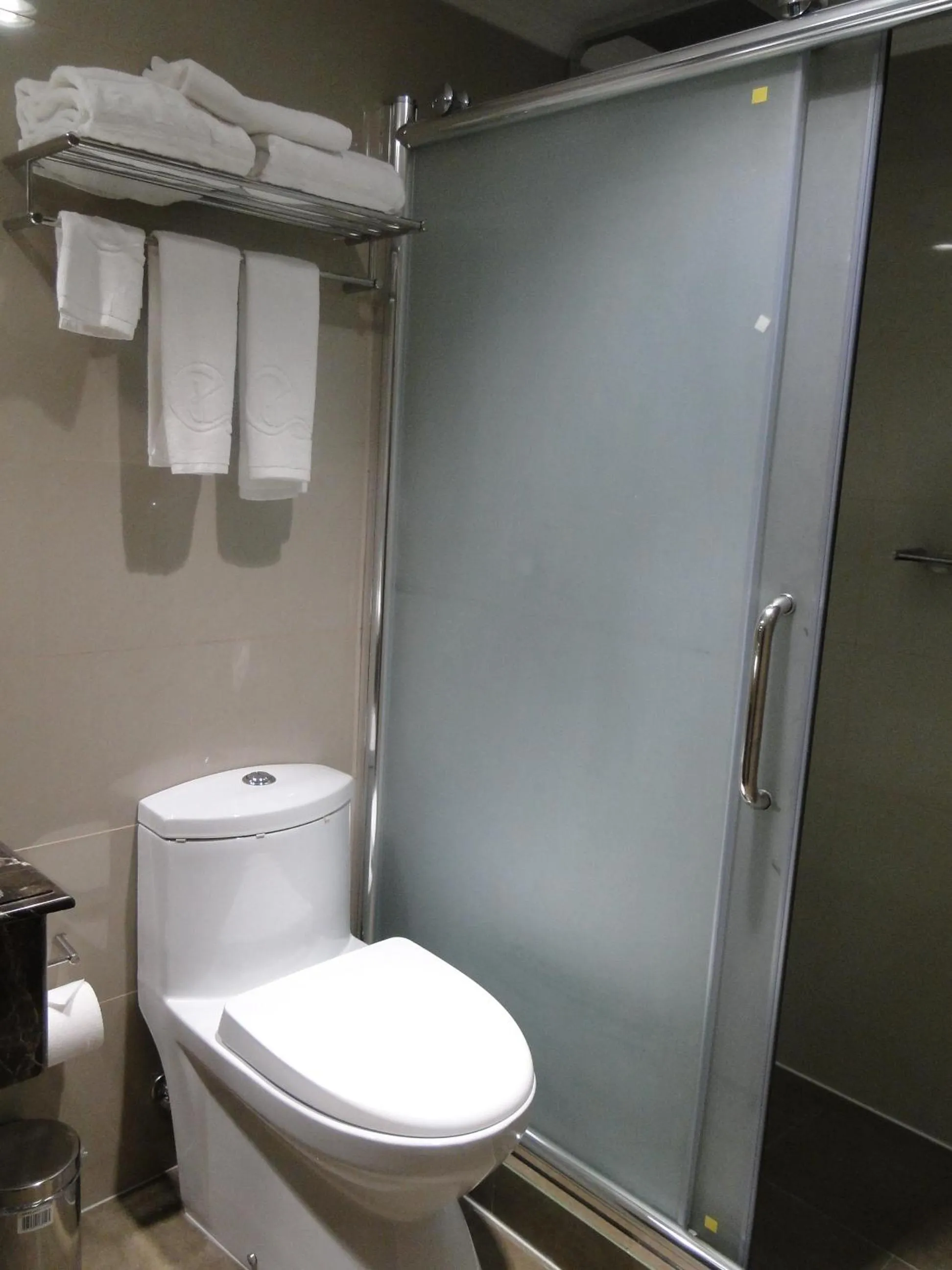 Bathroom in Hotel Costa Pacifico - Express