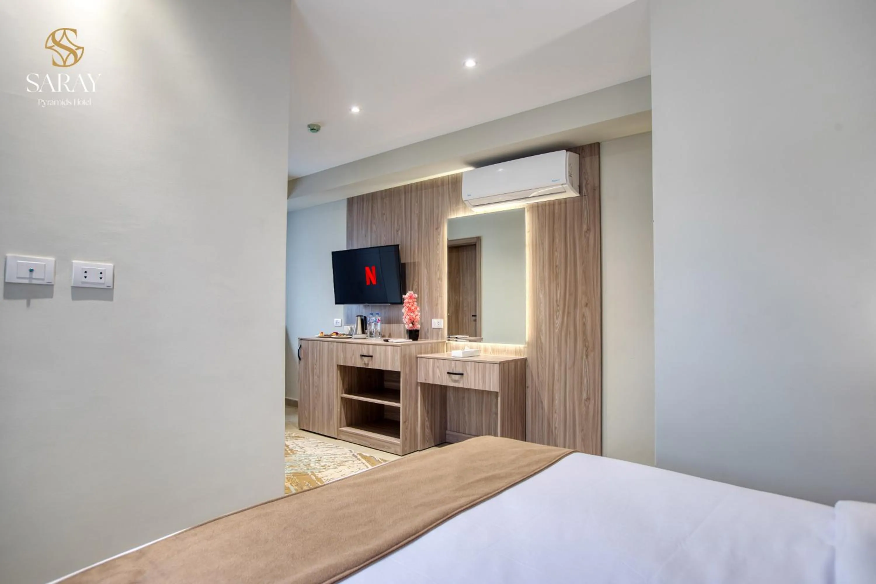 Bedroom, Bed in Saray Pyramids & Museum View Hotel