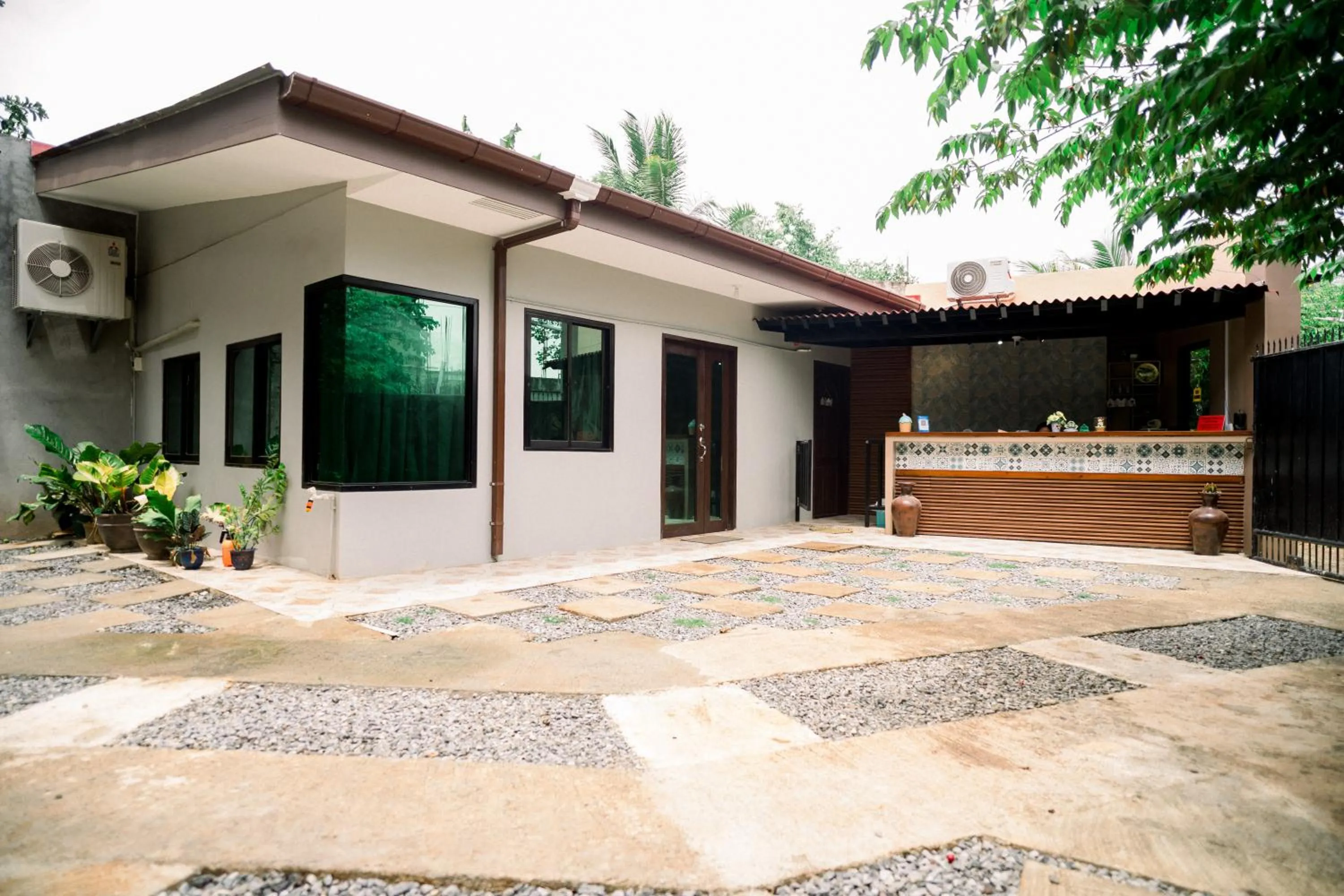 Property building in Alona Princess Suites