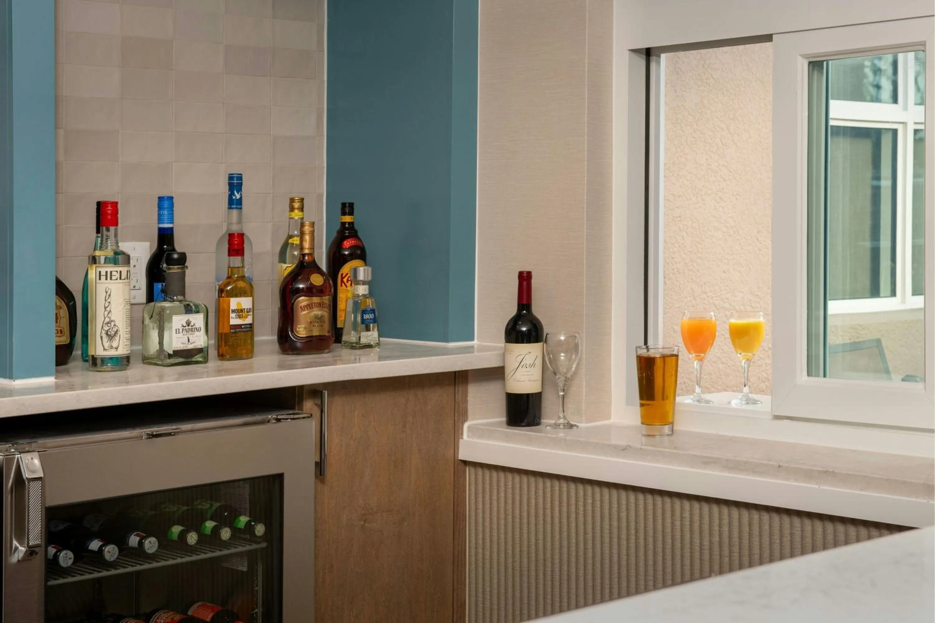 Lounge or bar in Residence Inn by Marriott Fort Lauderdale Airport & Cruise Port