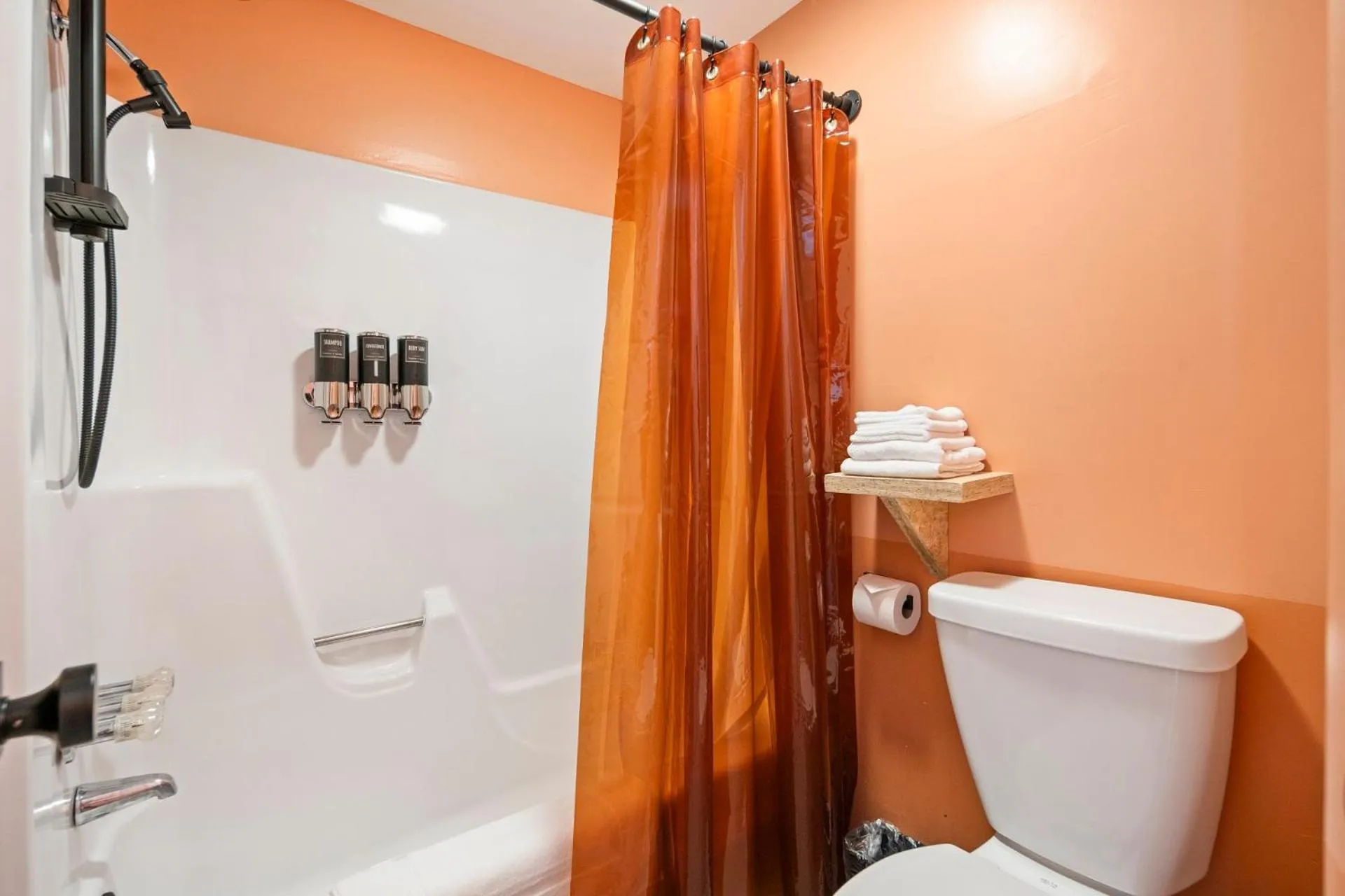 Shower in The Brooks Motel