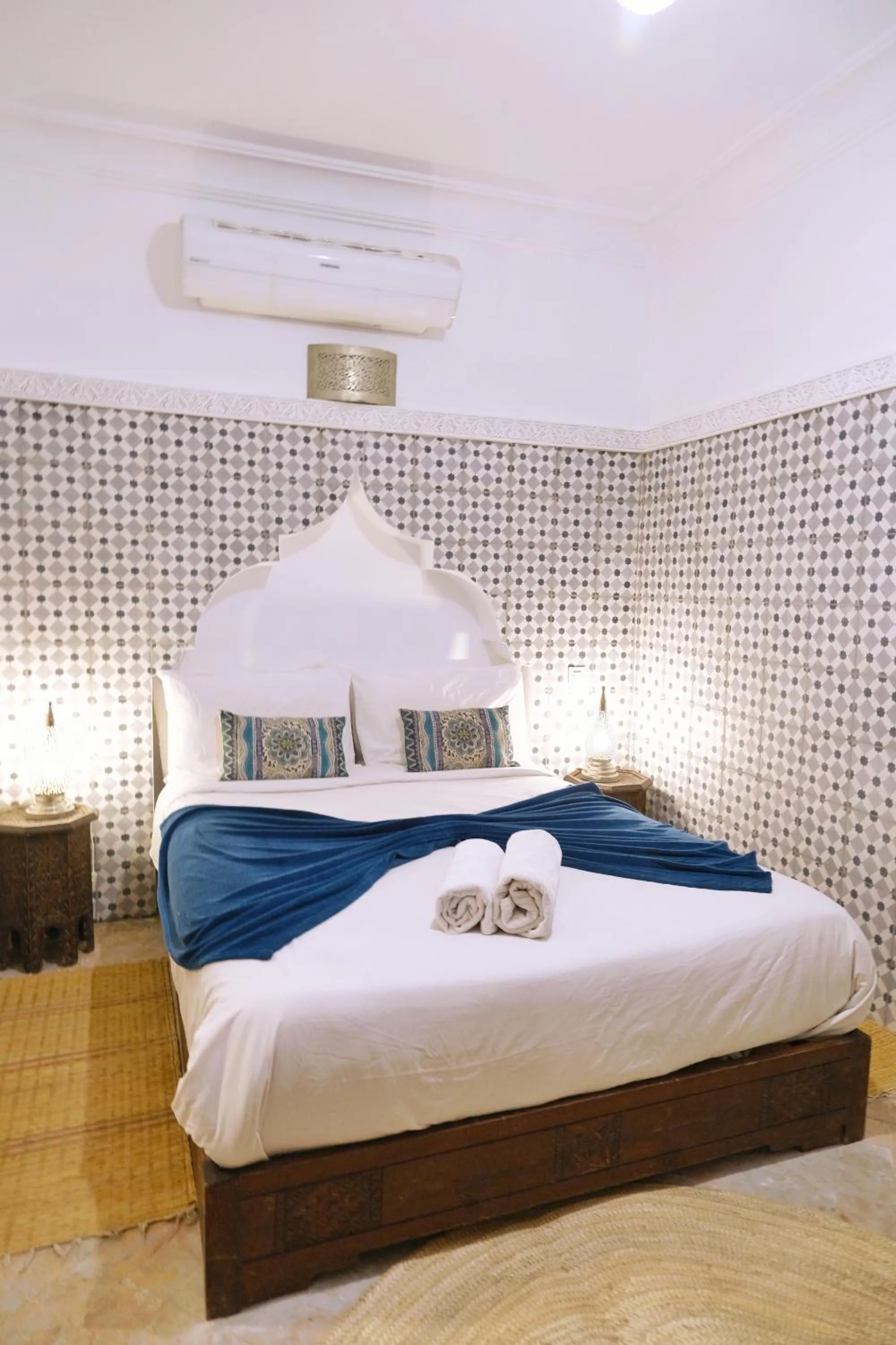 Bed in Riad of the Moon