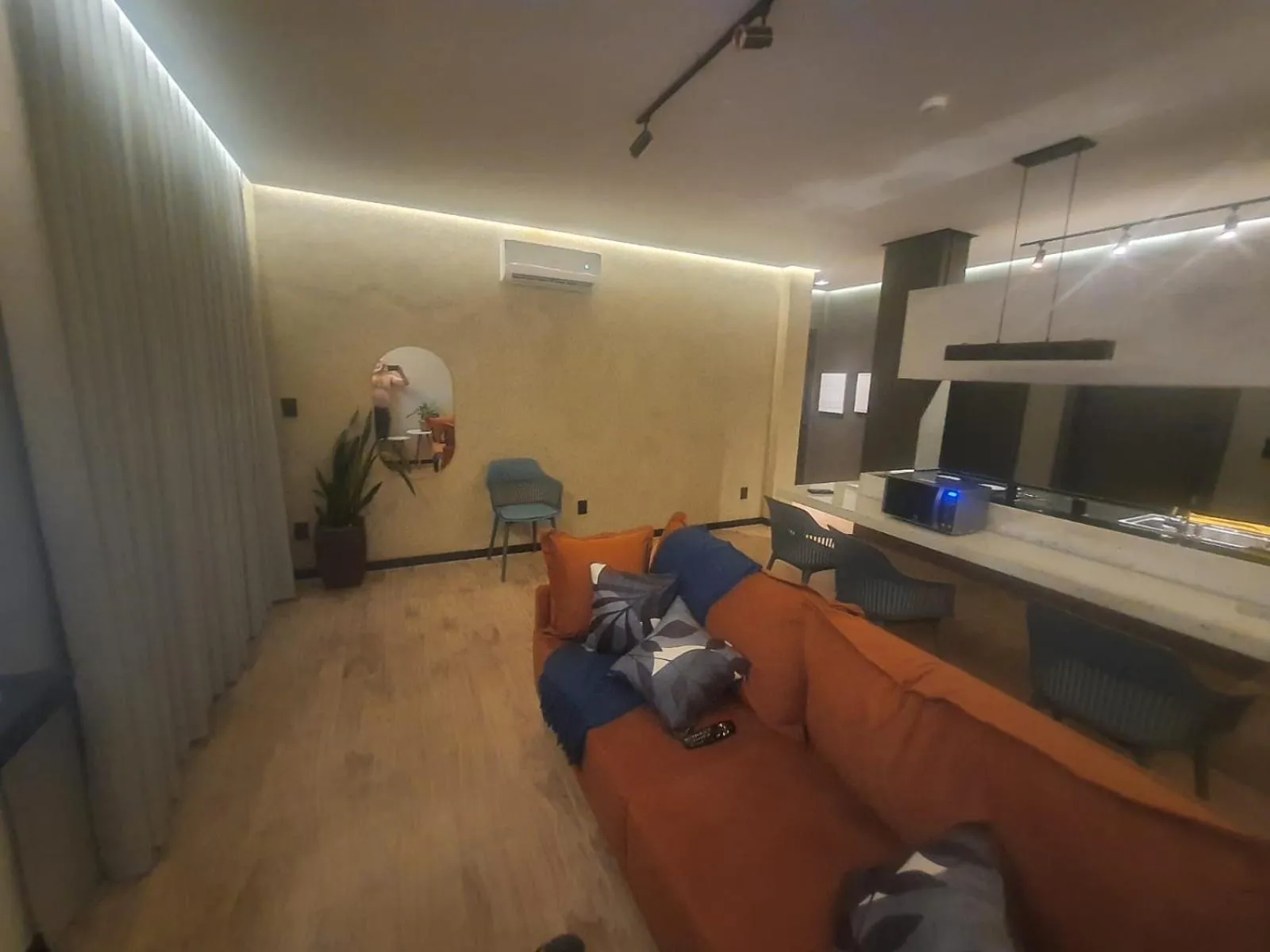 Apart-hotel Theotókos Flats