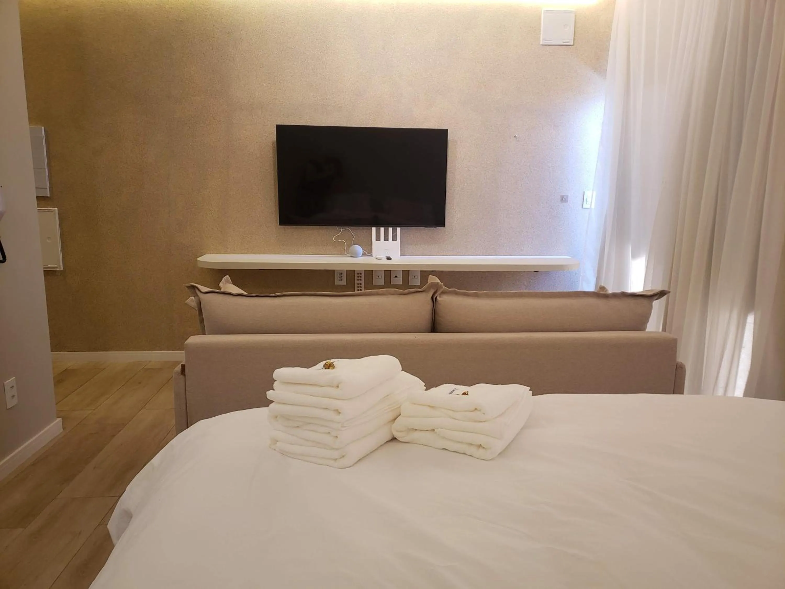 Bed in Apart-hotel Theotókos Flats