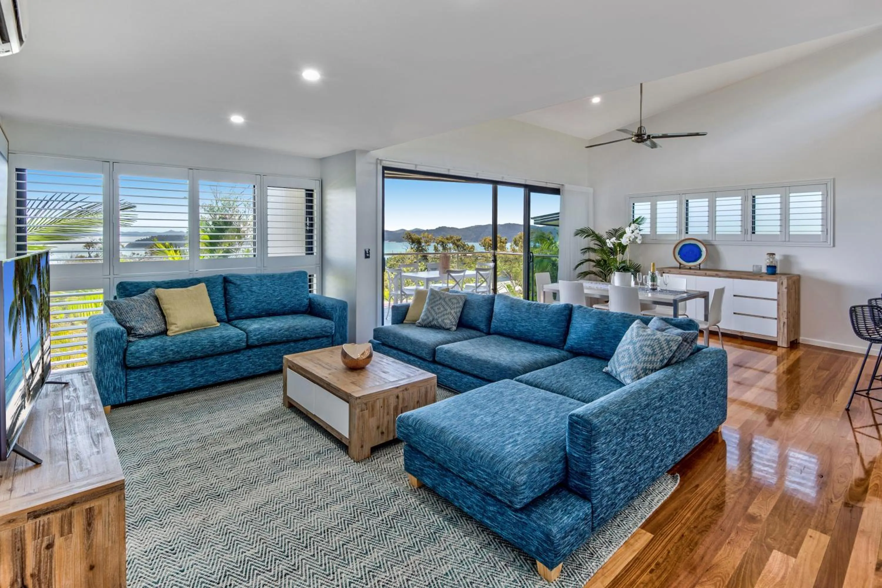 Living room in Pinnacle Apartments on Hamilton Island by HIHA