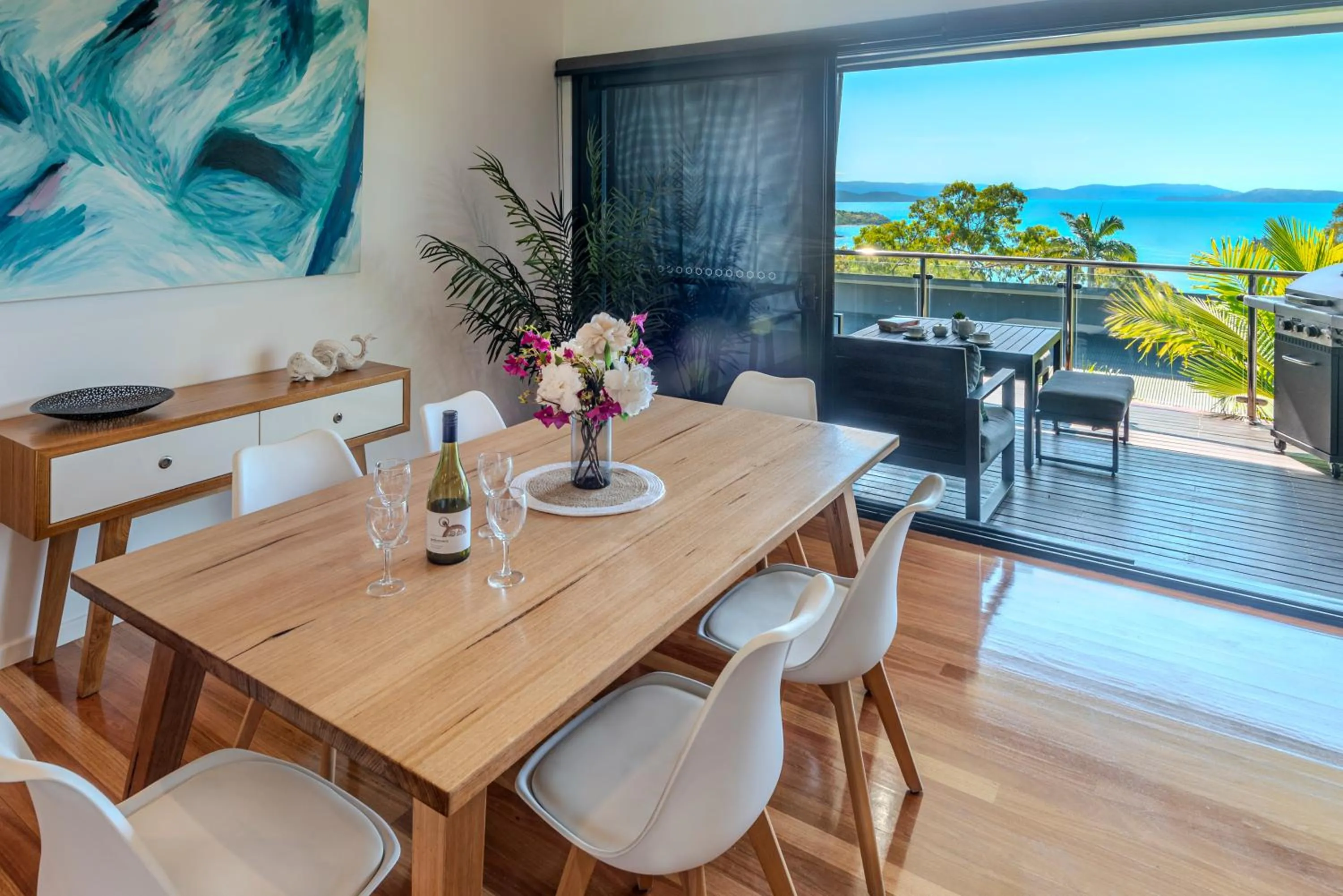 Dining area in Pinnacle Apartments on Hamilton Island by HIHA