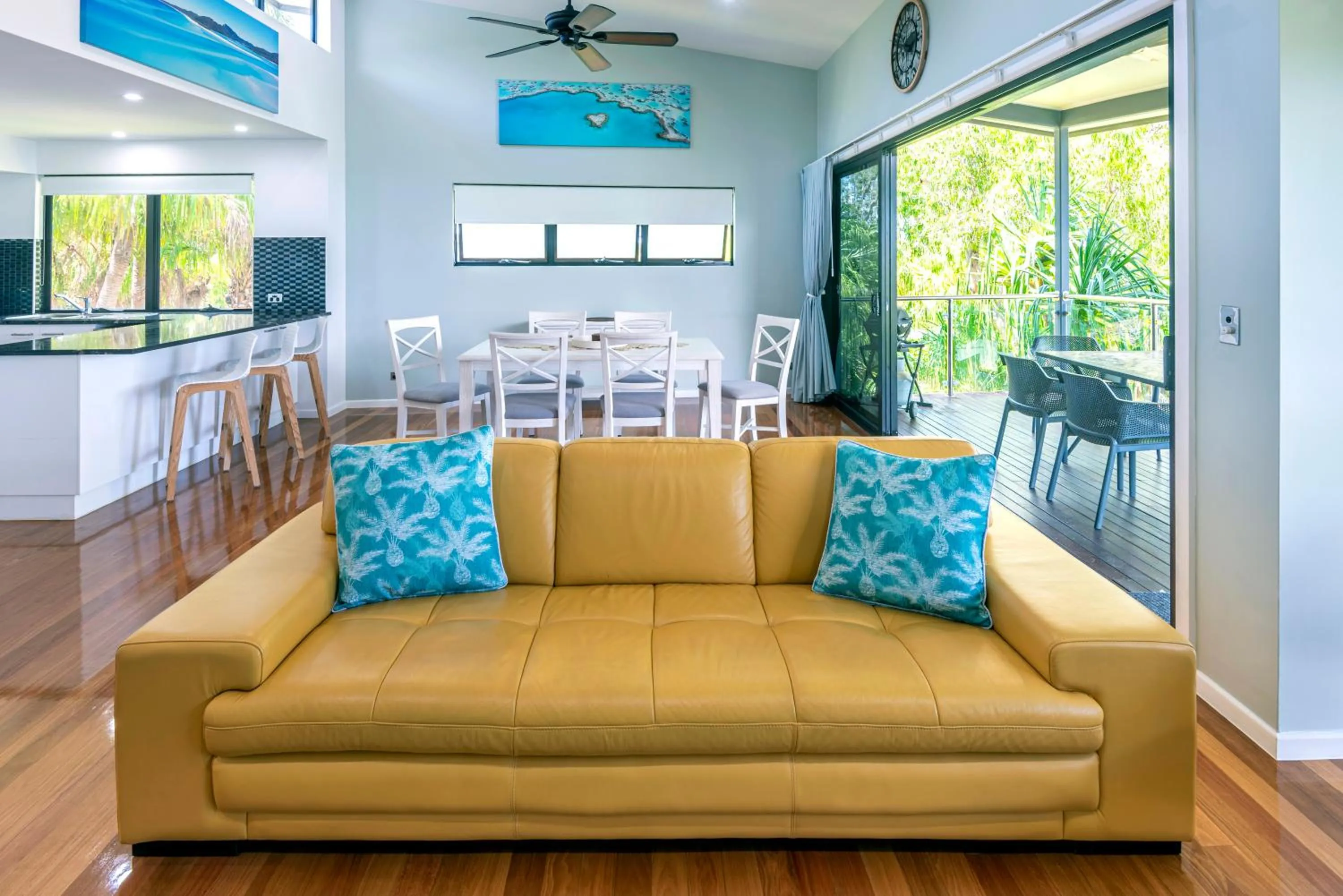 Living room in Pinnacle Apartments on Hamilton Island by HIHA