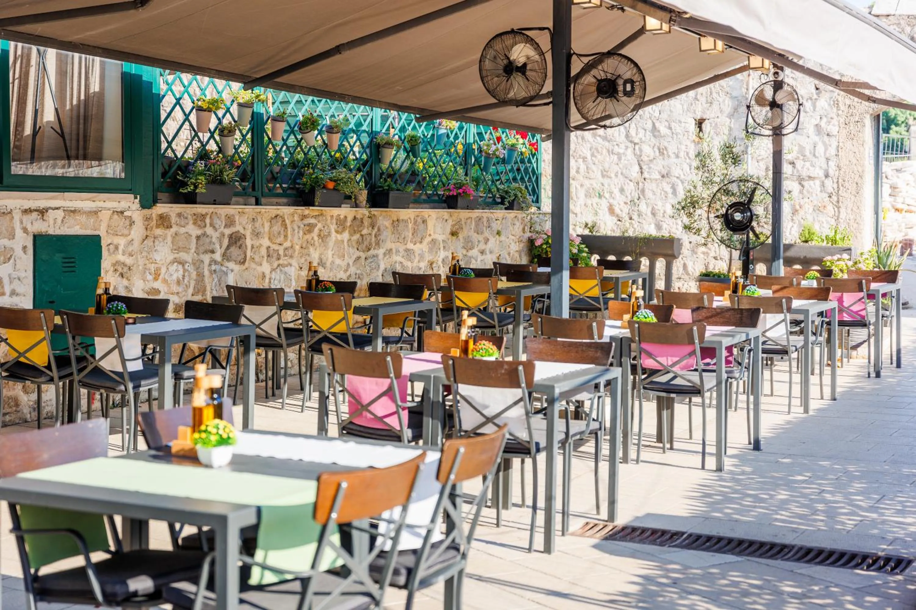 Restaurant/places to eat in Apartments Gabrieri