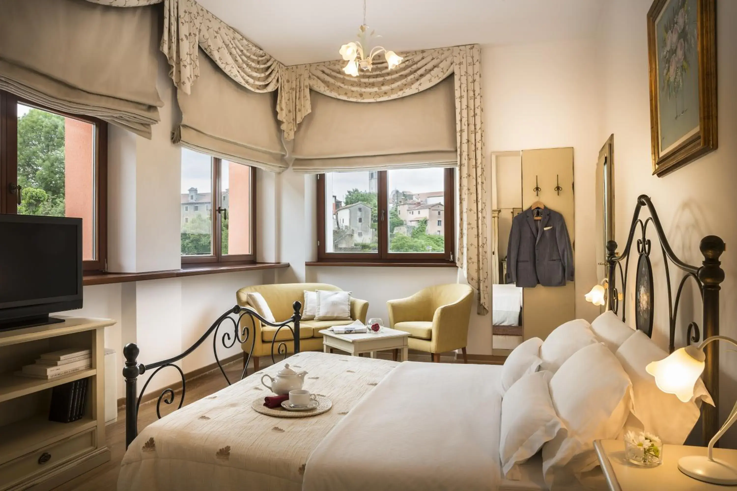 Junior Suite with Balcony in Palazzo Angelica B&B Adults Only Junior Suite with Balcony in Palazzo Angelica B&B Adults Only