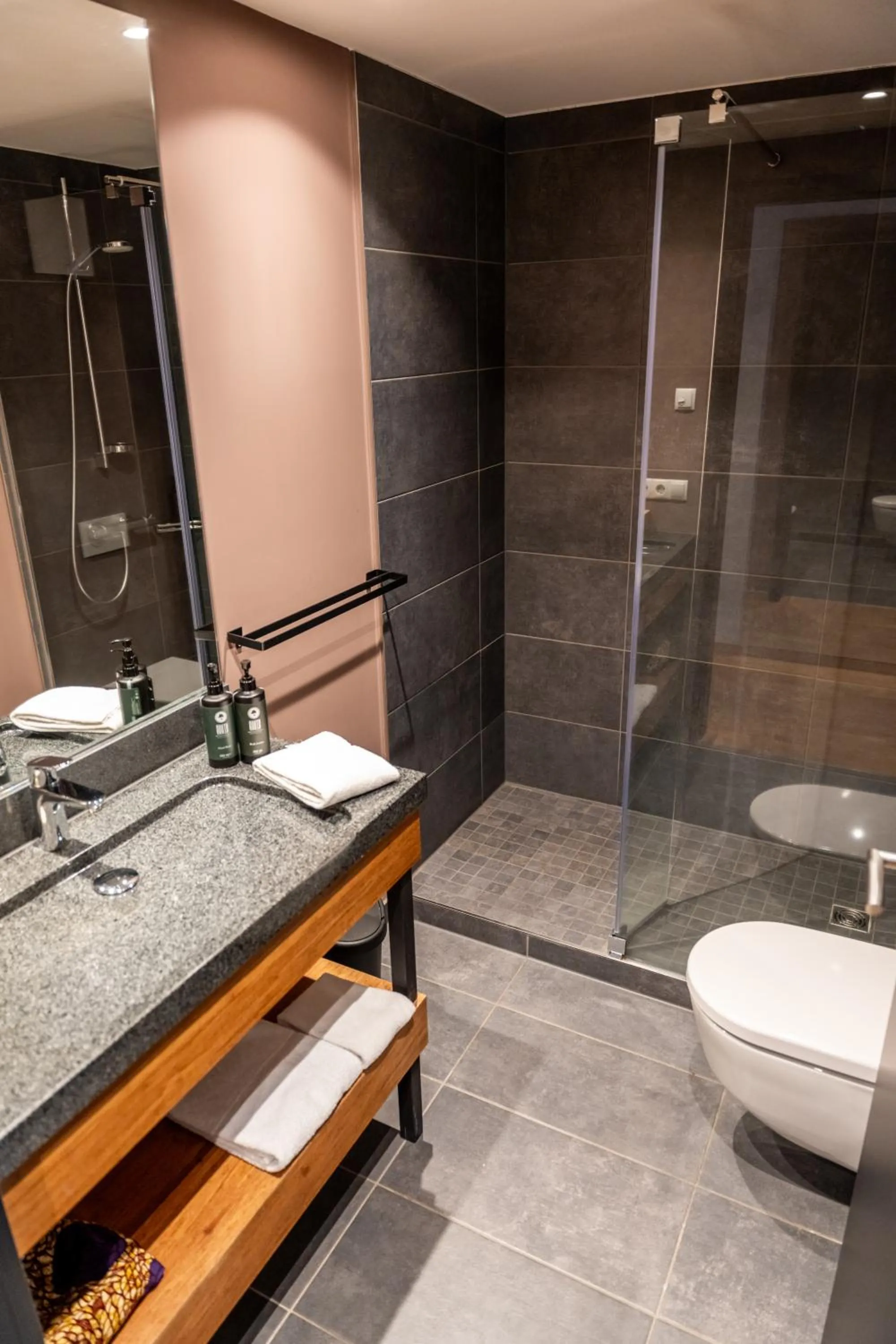 Bathroom in Restaurant Hotel Zum Storchen