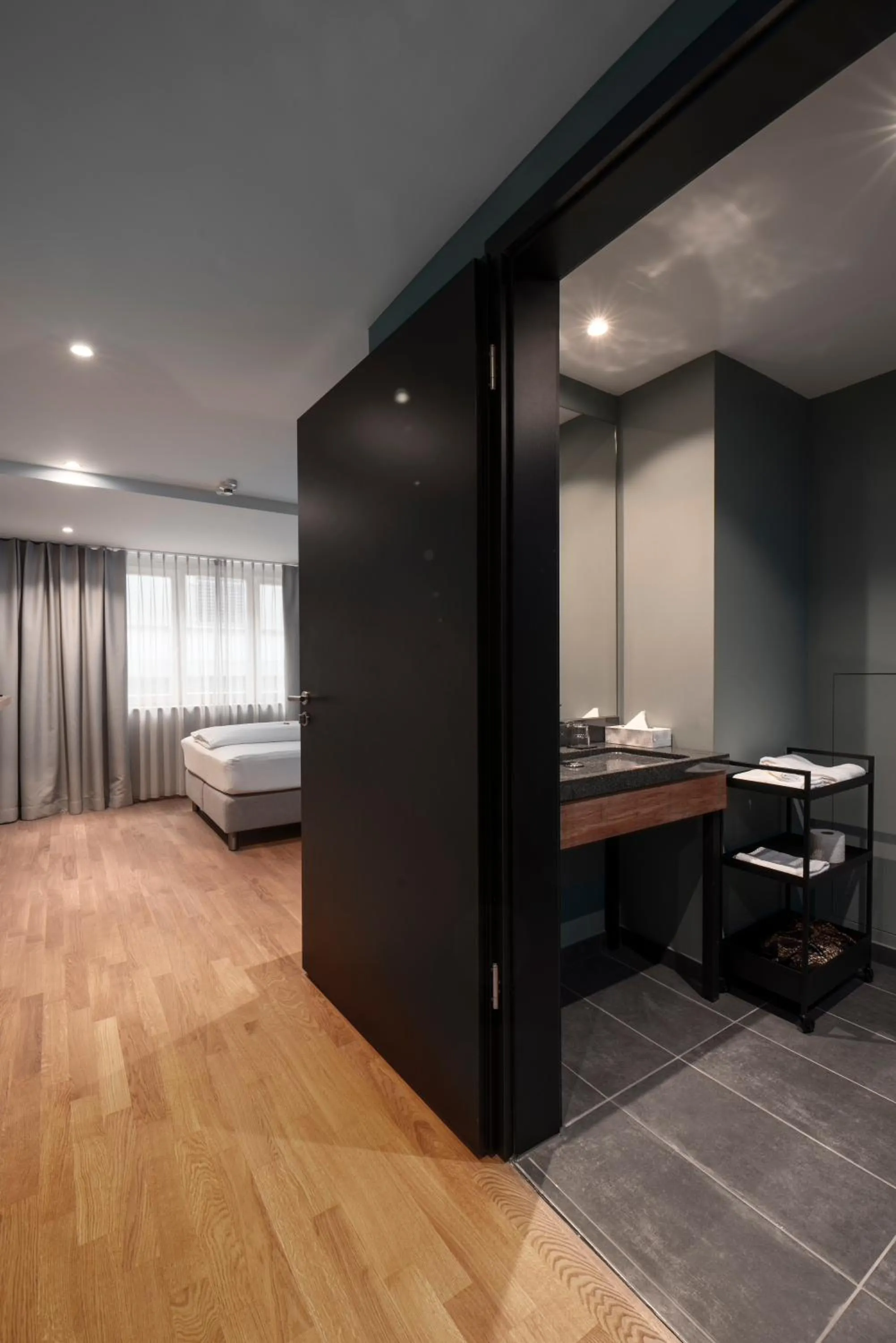 Bedroom, Bed in Restaurant Hotel Zum Storchen