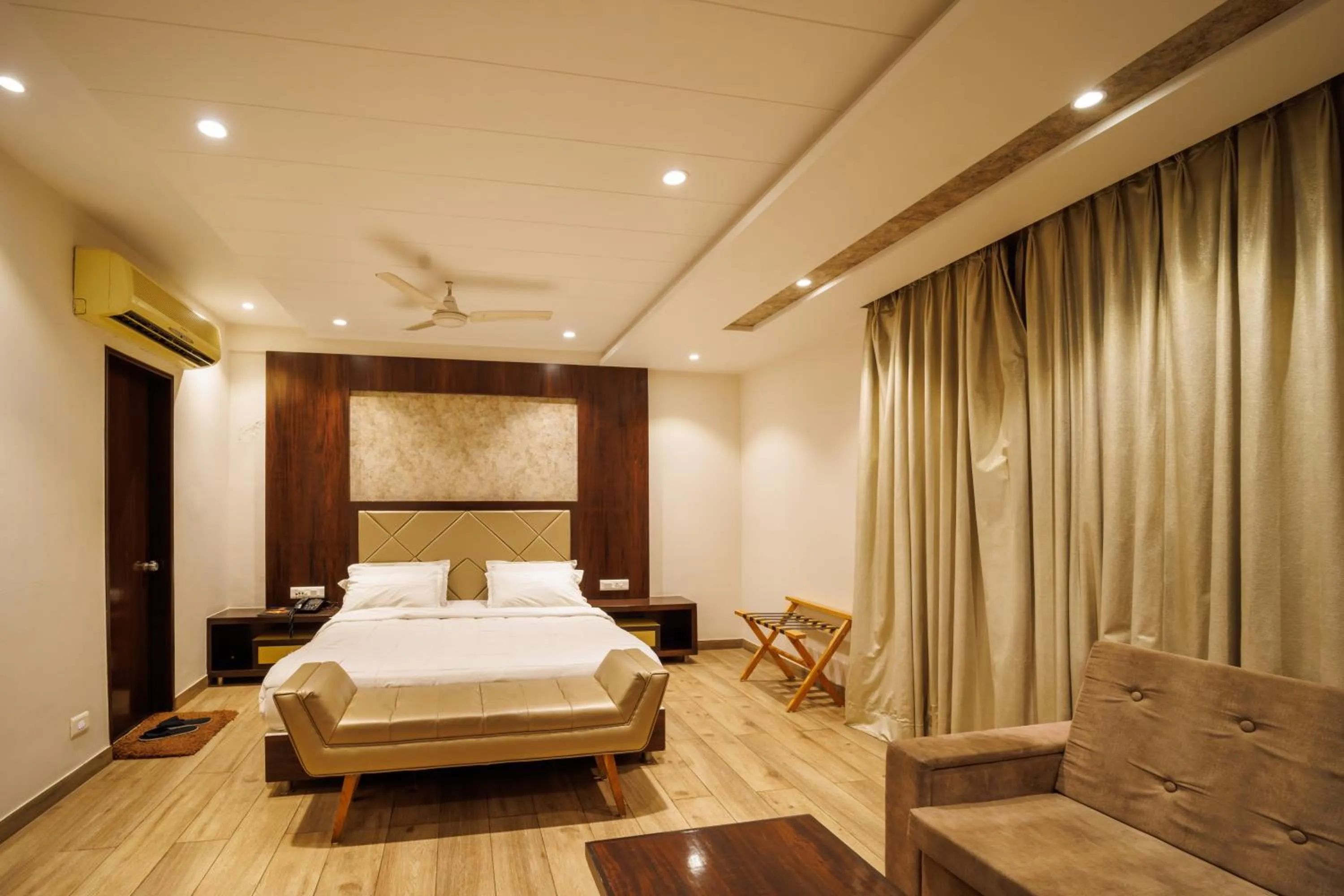 Bed in Hotel Celebration