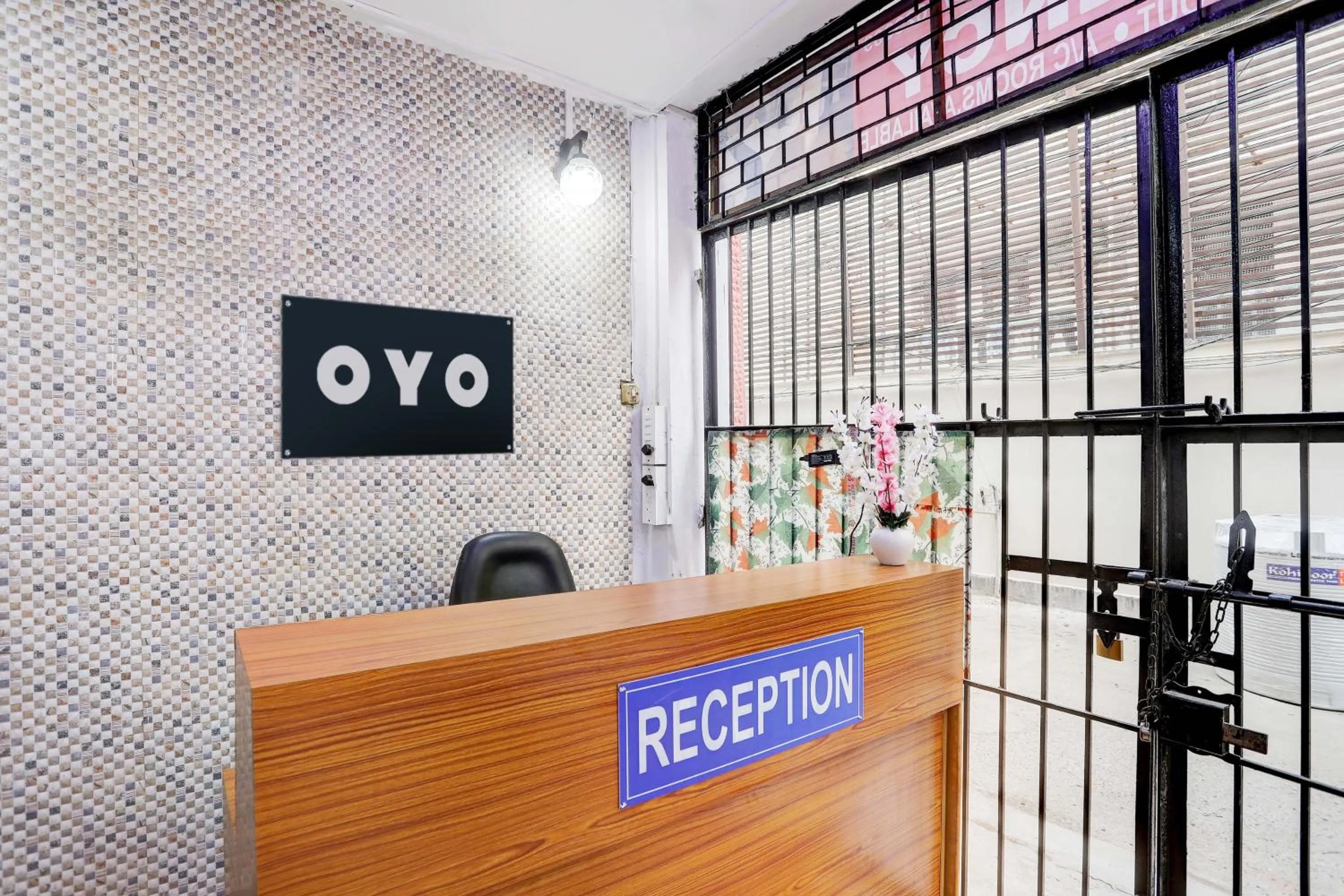 Lobby or reception in Hotel O Green Park Residency