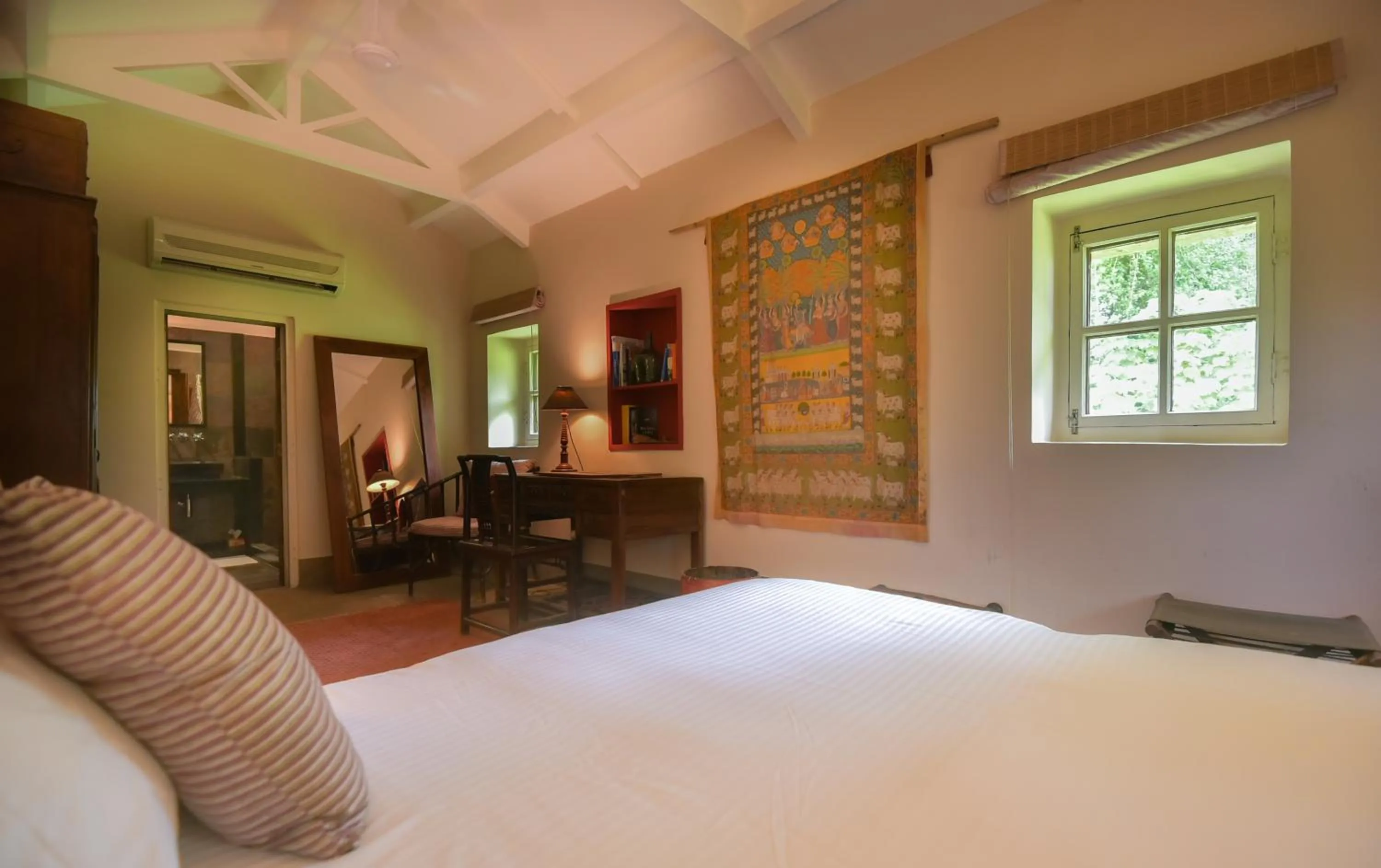 Bed in Anopura Jaipur