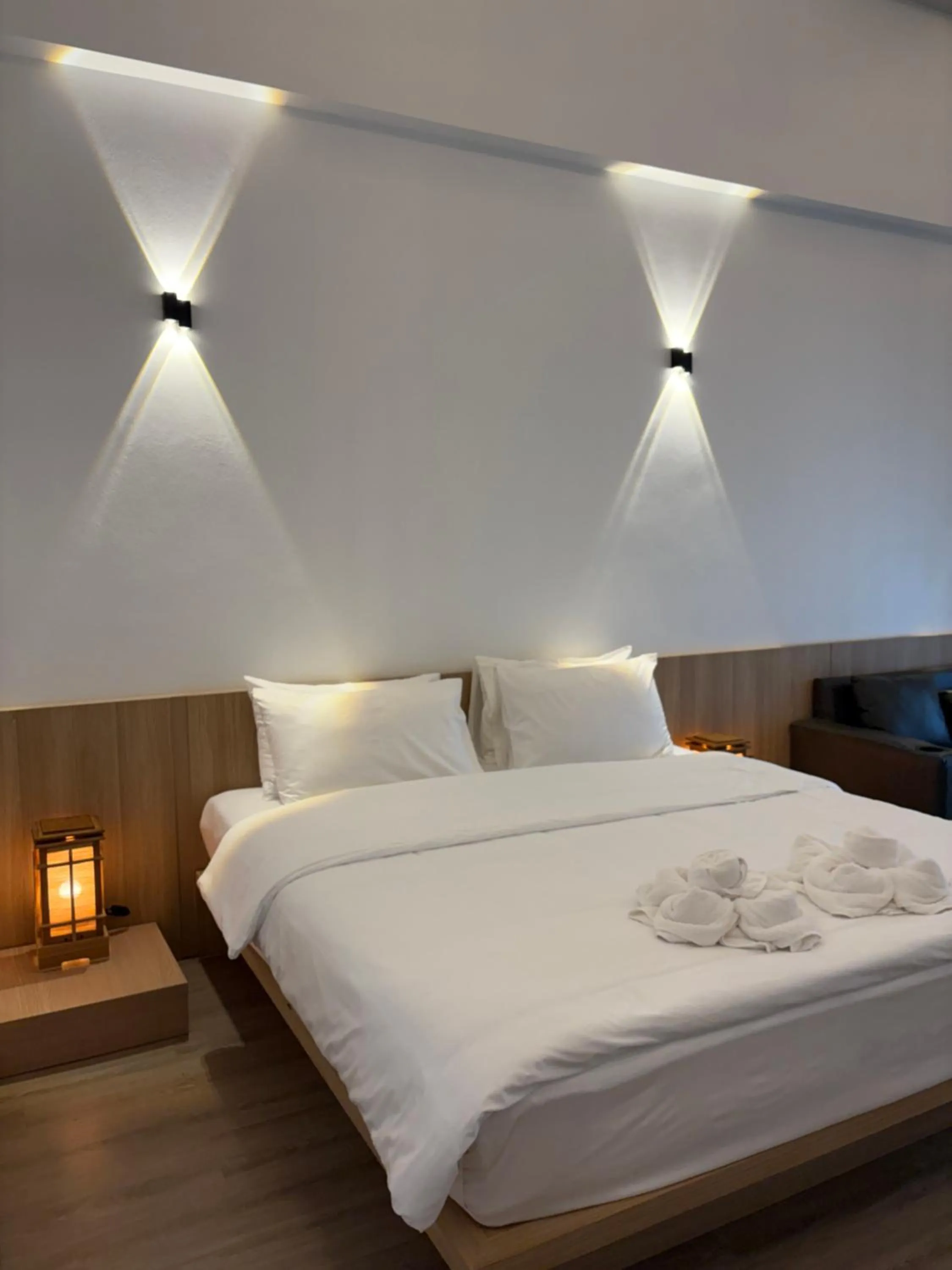 Property building, Bed in PASSA ผัสสะ Tea Plantation @Mae On