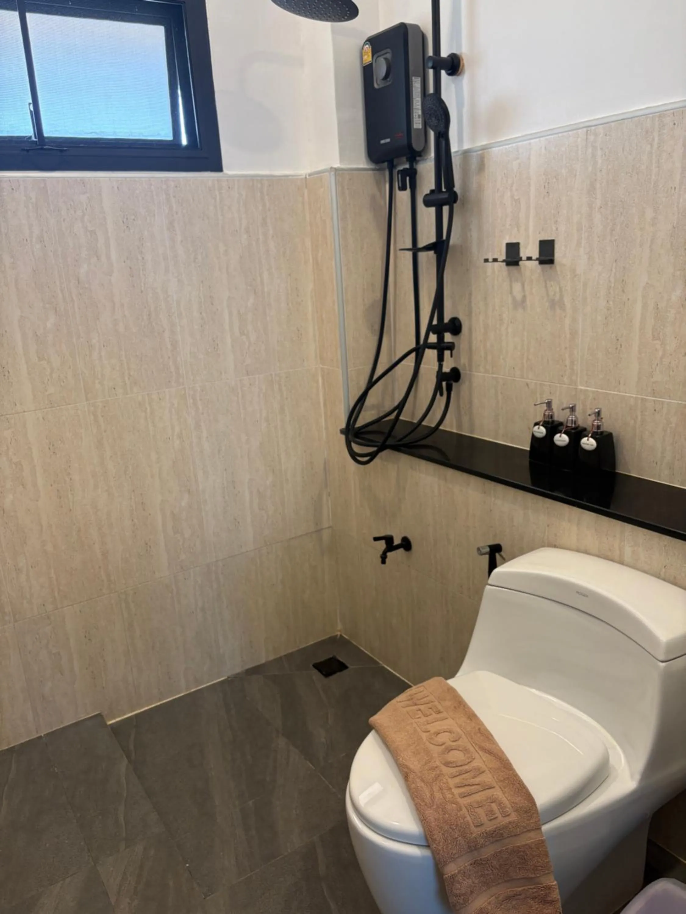 Property building in PASSA ผัสสะ Tea Plantation @Mae On