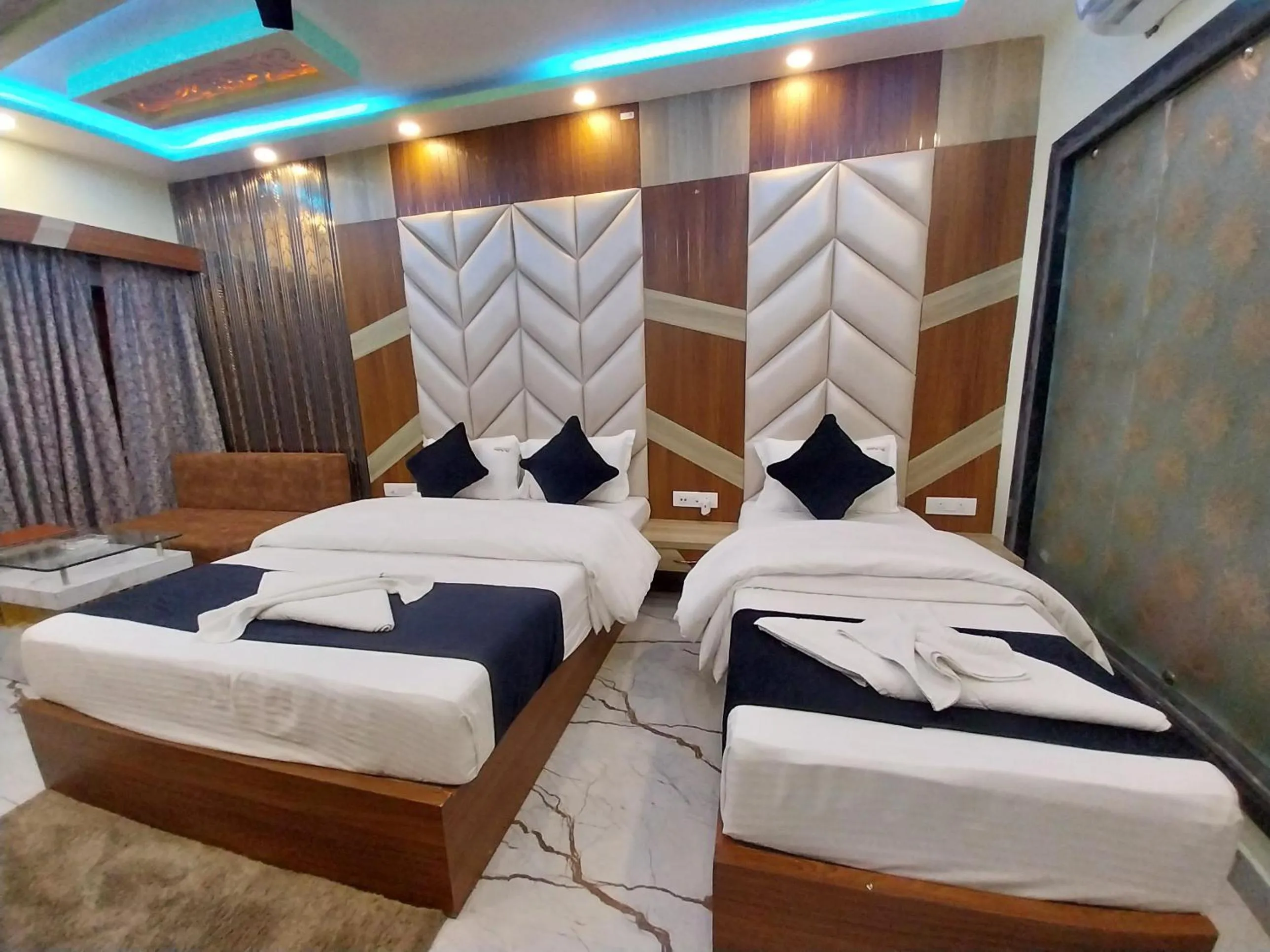 Bedroom in THE PELICAN BEACH RESORT