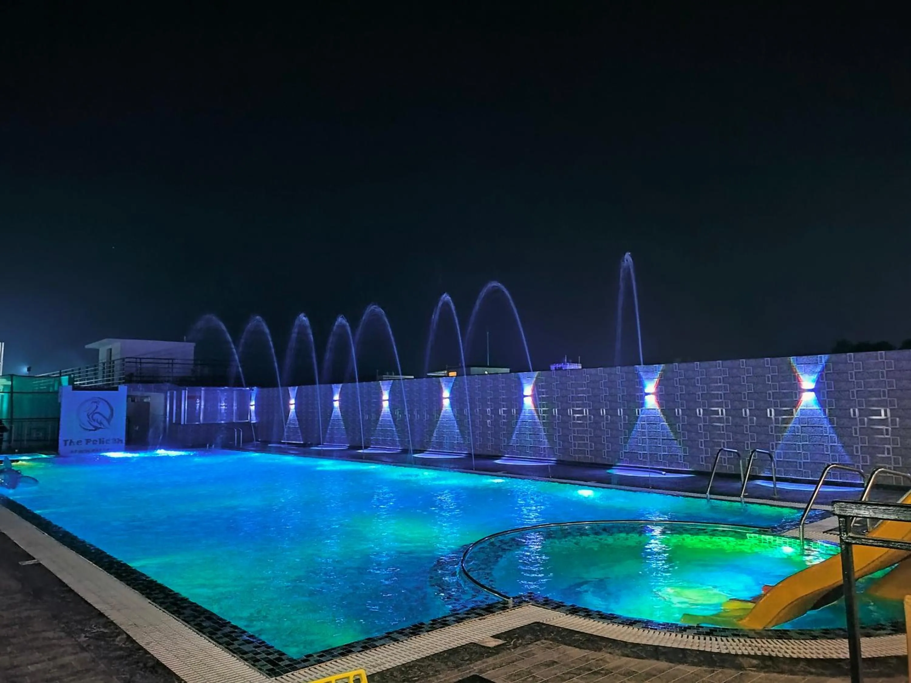 Night in THE PELICAN BEACH RESORT