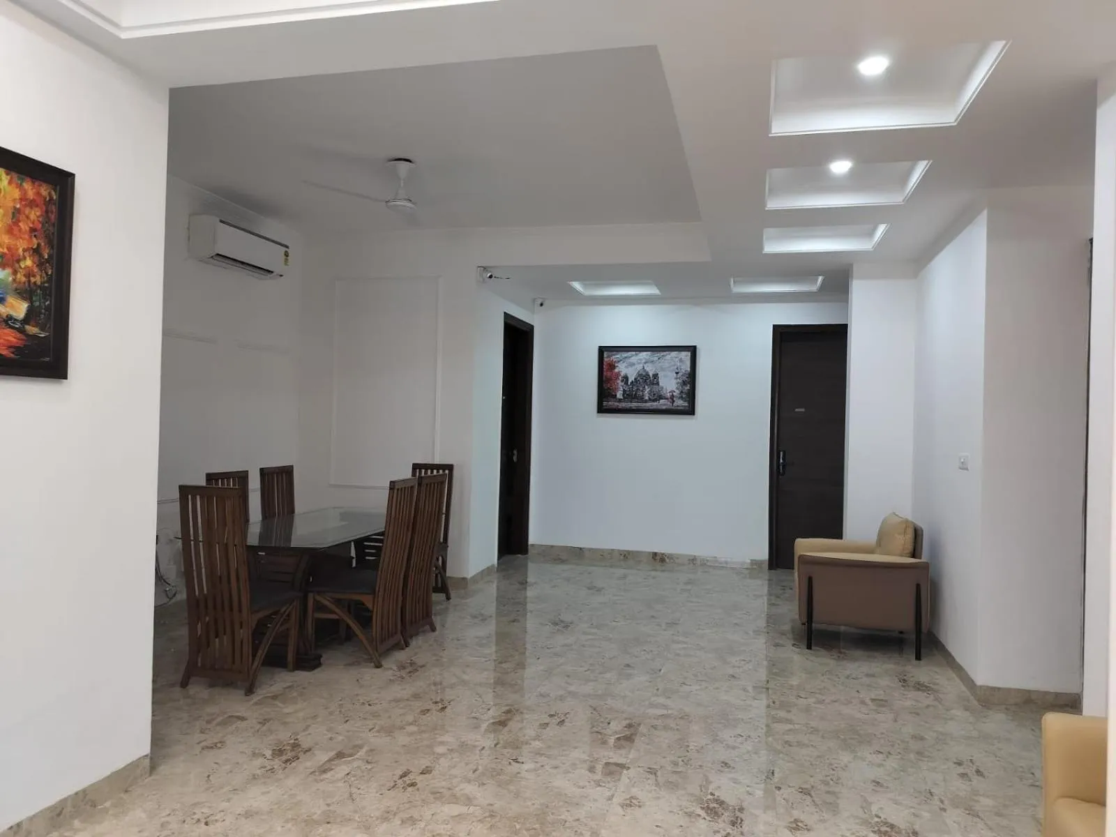 Restaurant/places to eat in The Hoften Elite 32 Avenue, Sector 15, Gurugram