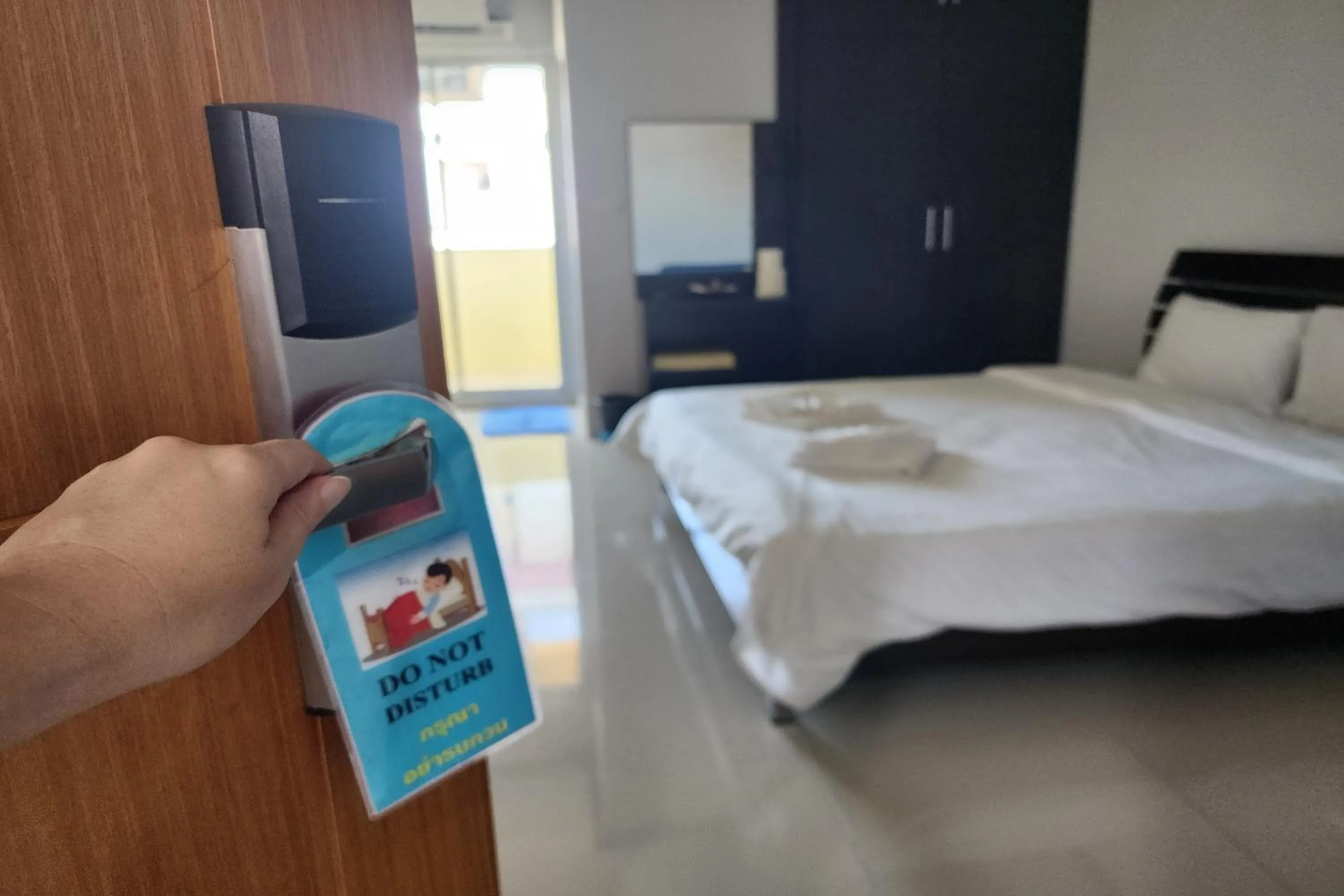 Photo of the whole room in ONE Residence