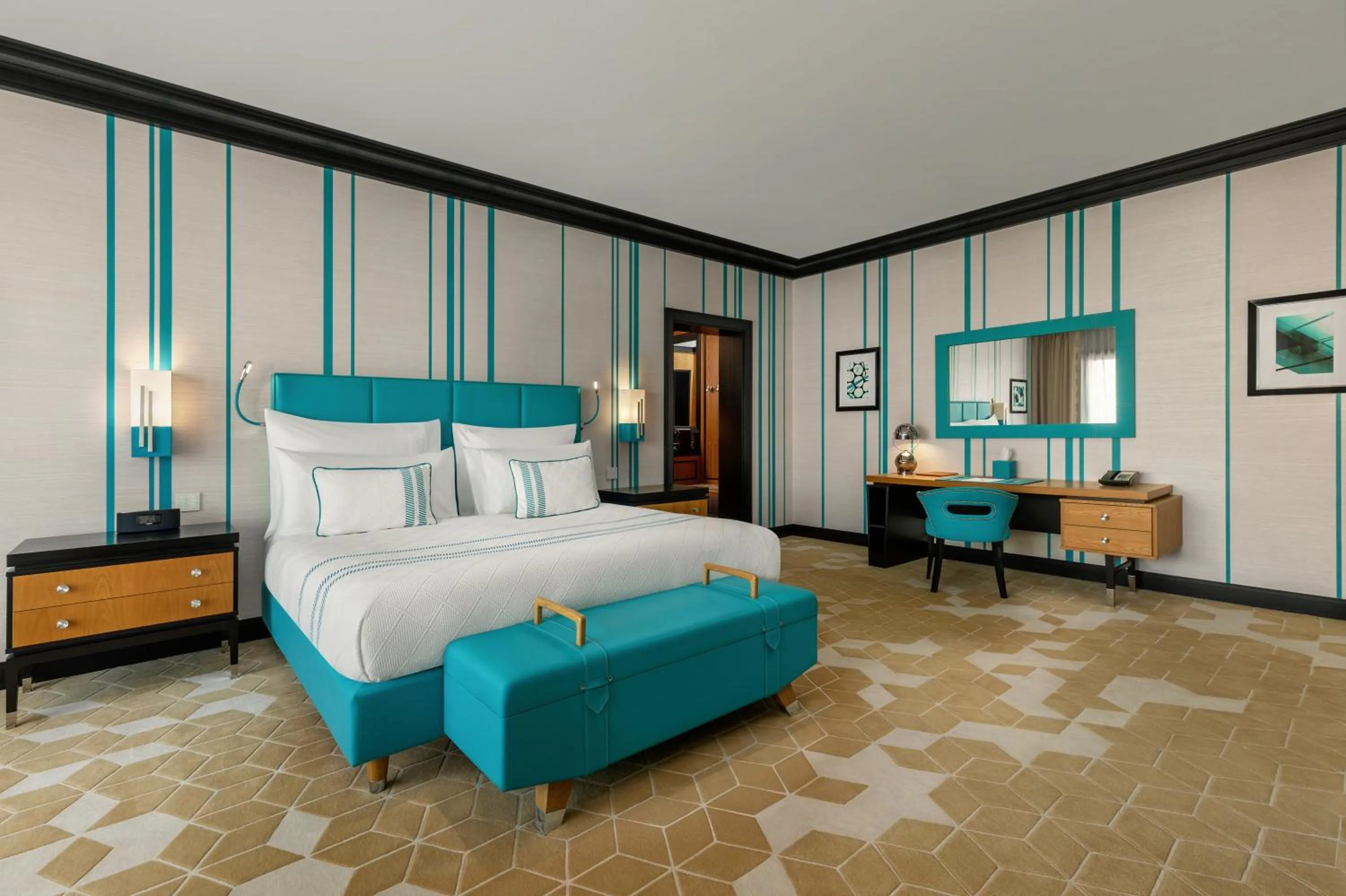 Seating area, Bed in Dinamo Hotel Baku