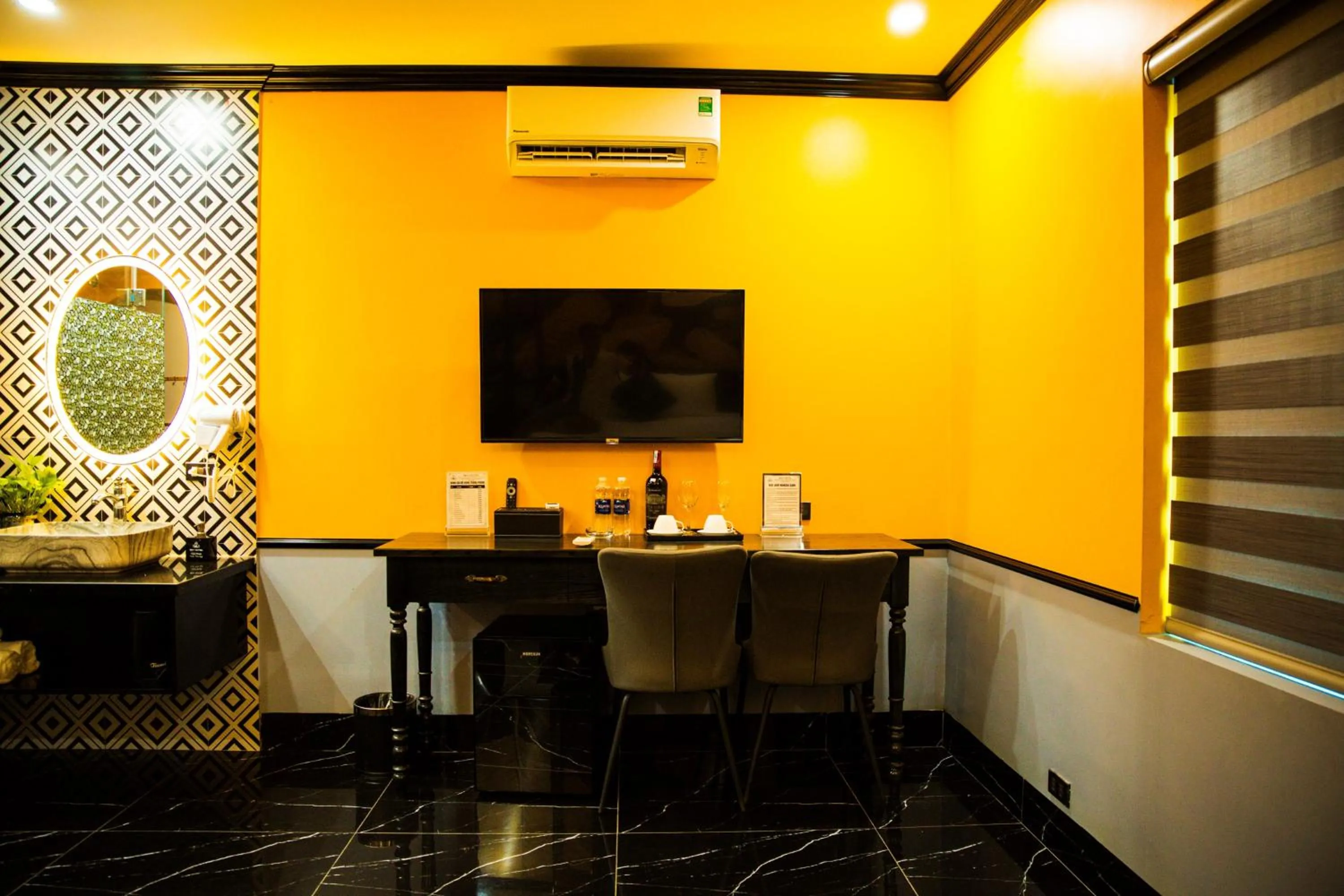 TV and multimedia in Sky Hotel Bắc Giang