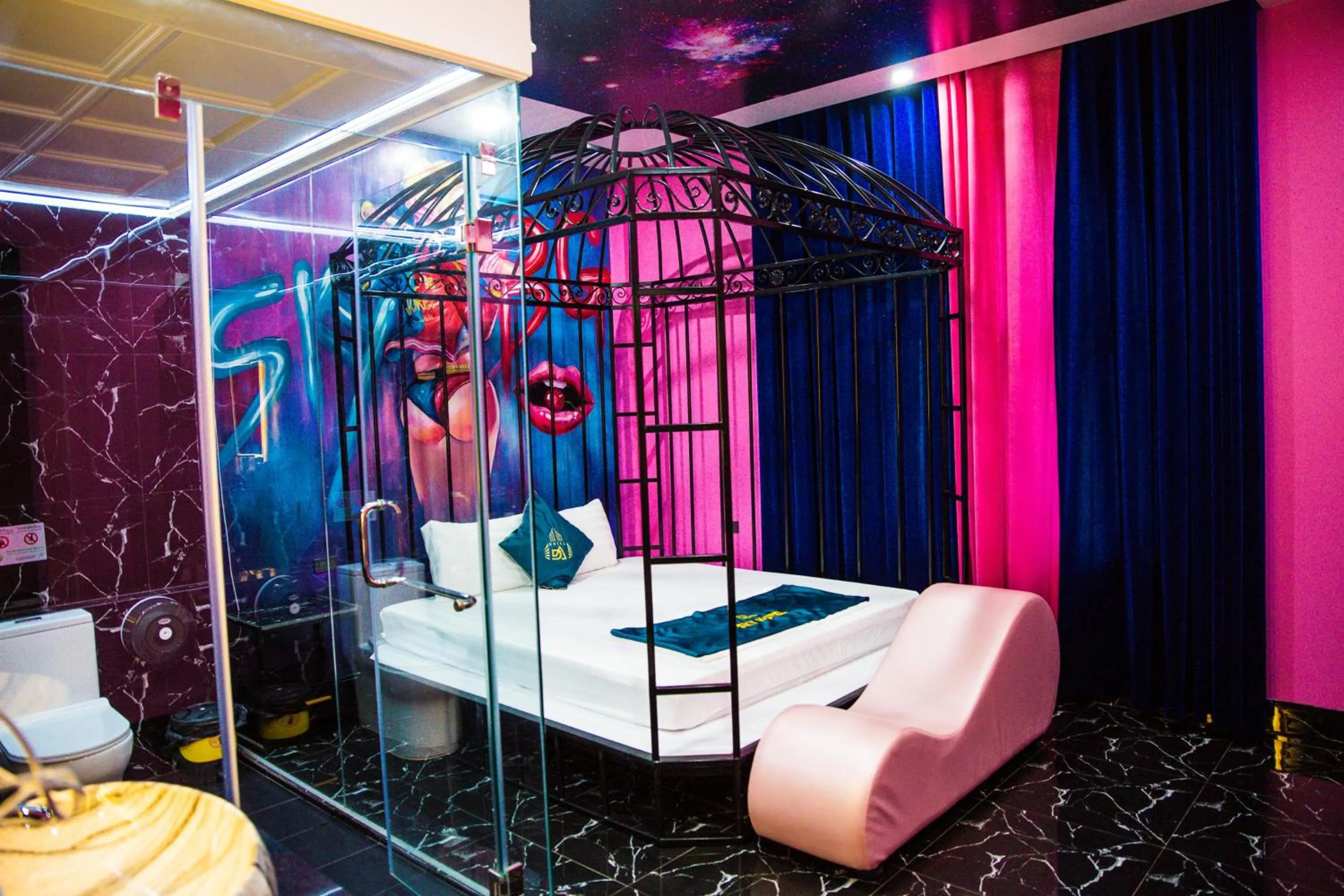 Bed in Sky Hotel Bắc Giang