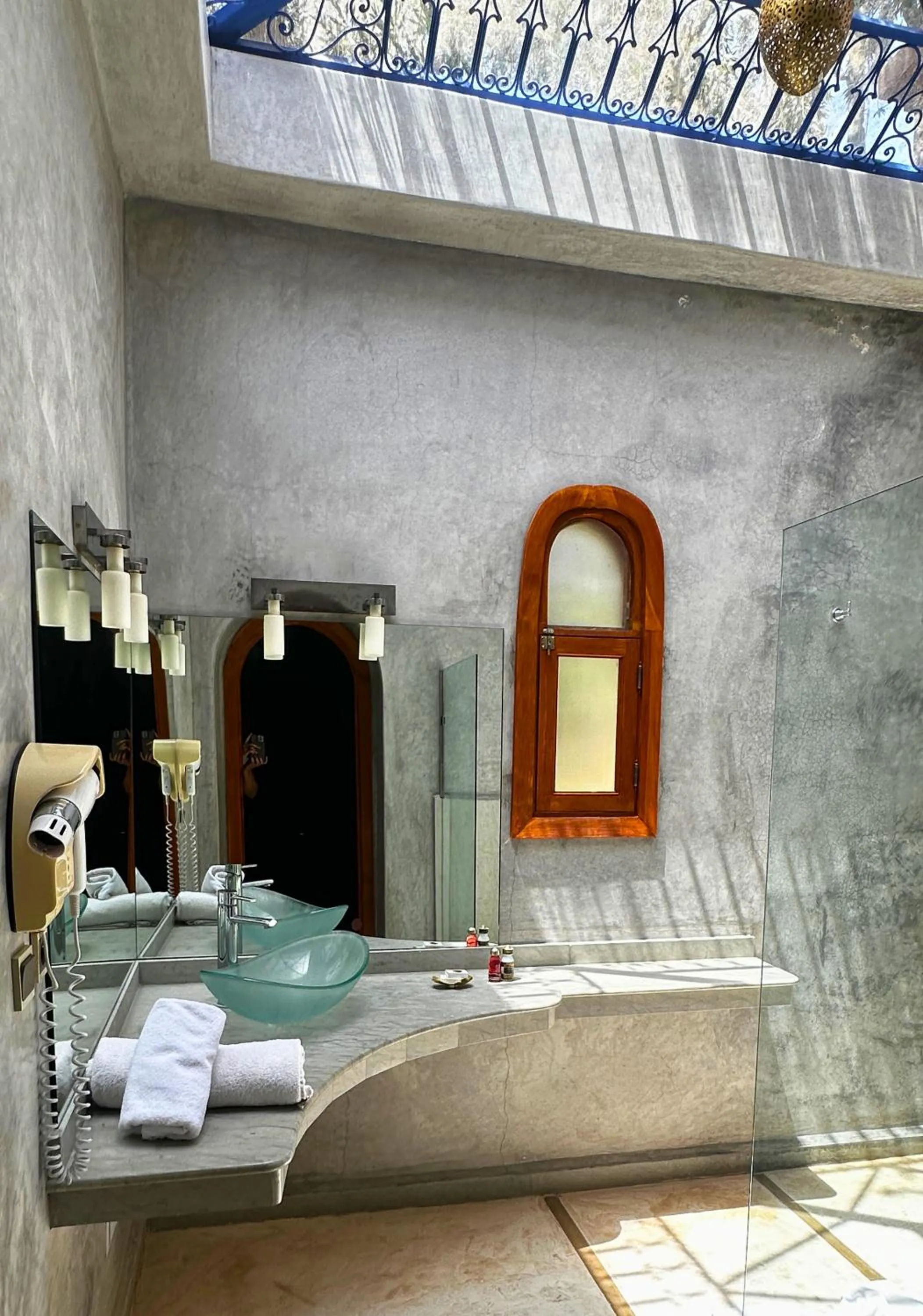 Bathroom in Nomadz Palace