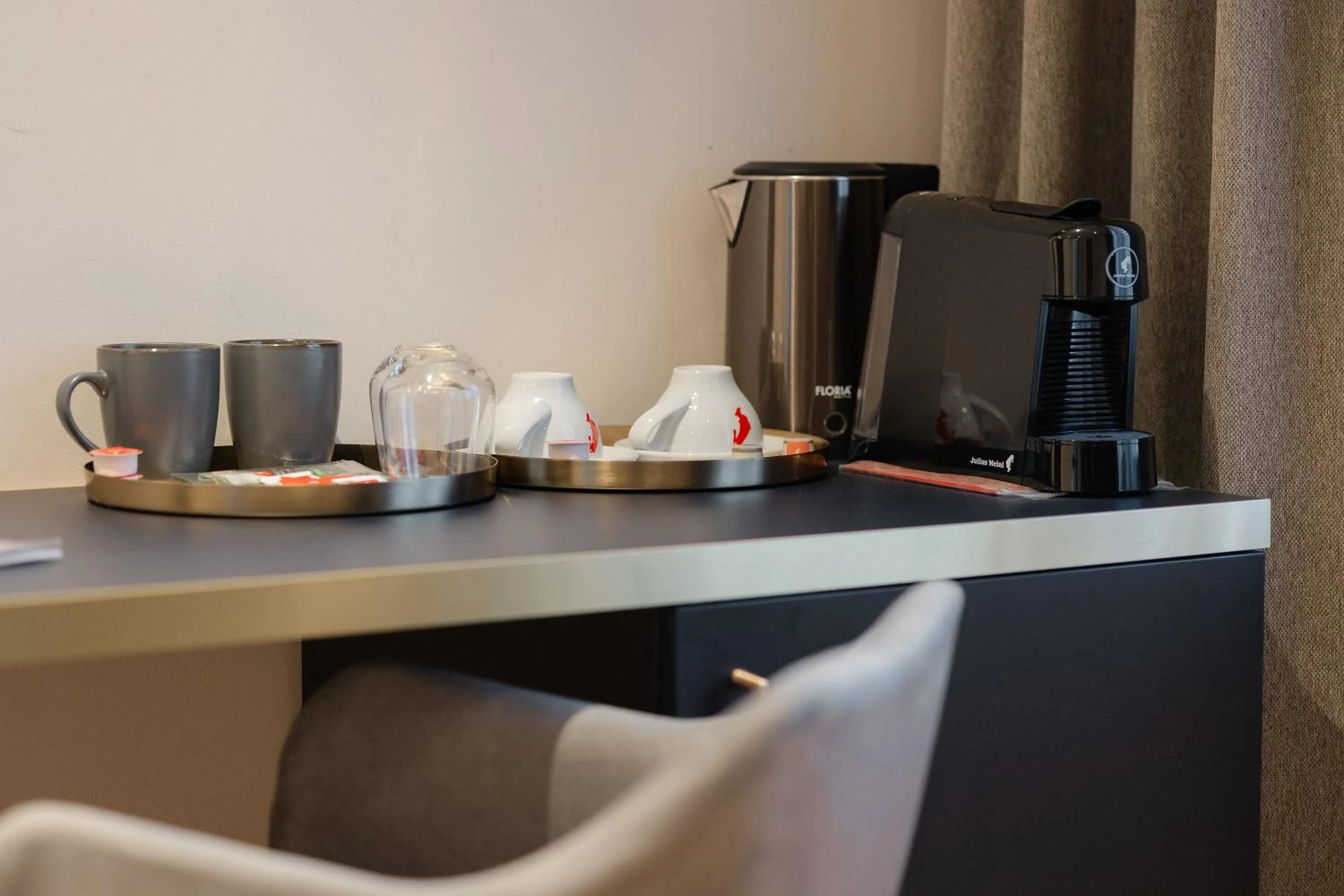 Coffee/tea facilities in Hotel Atria