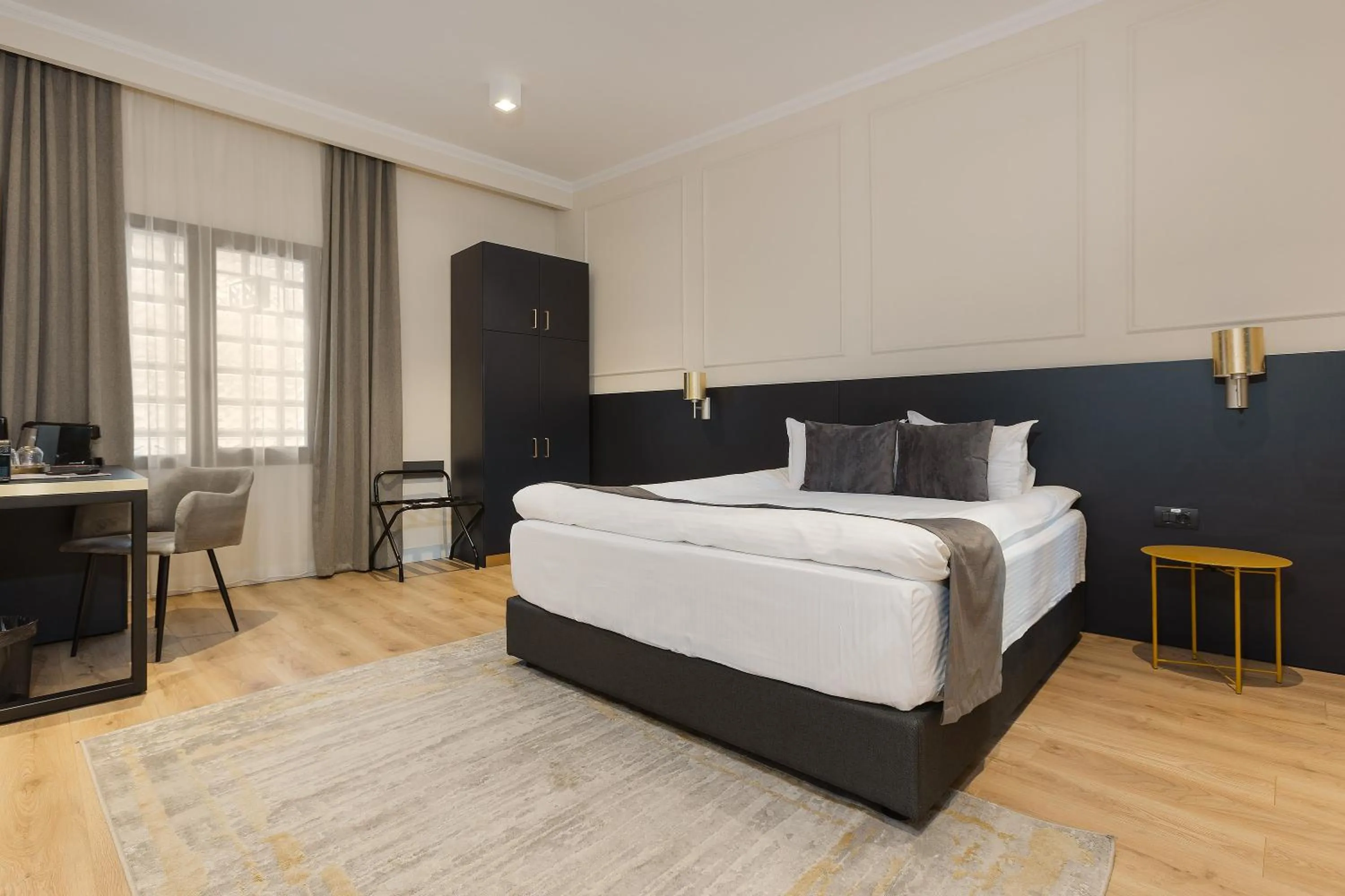 Bedroom, Bed in Hotel Atria