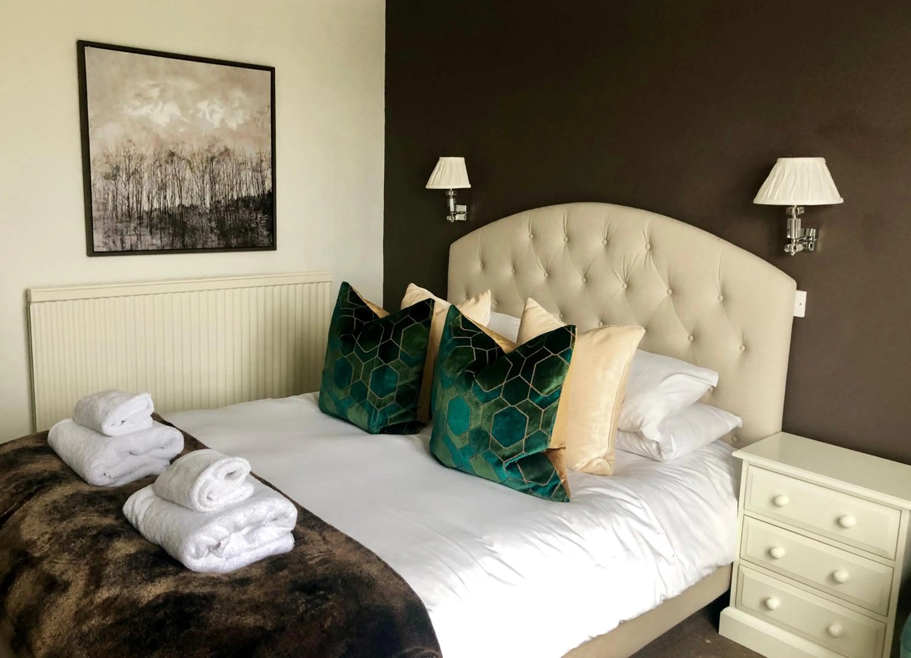 Bed in Hotel Wroxham