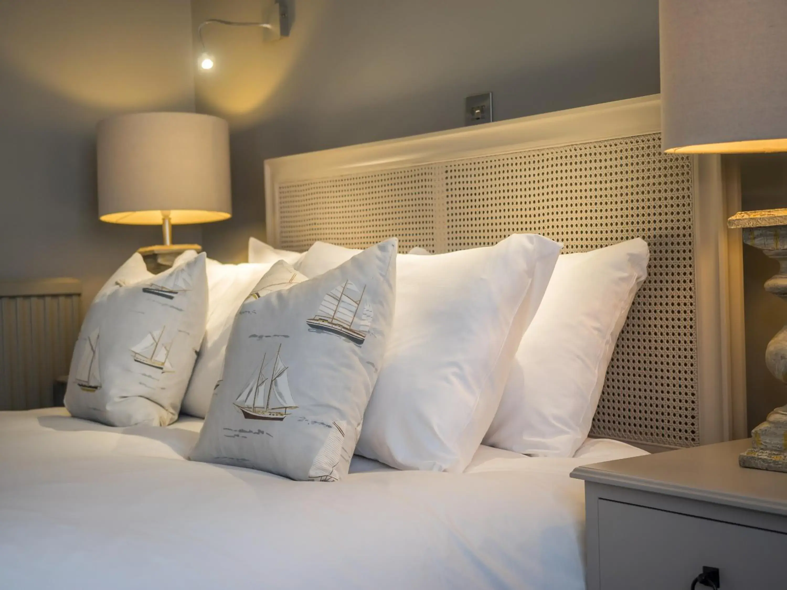 Deluxe Double Room in Hotel Wroxham Deluxe Double Room in Hotel Wroxham