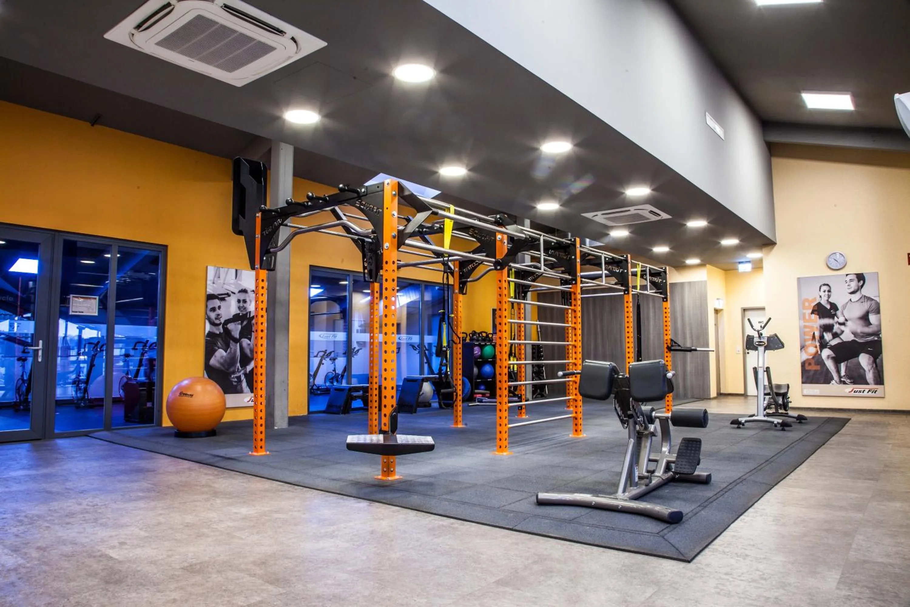 Fitness centre/facilities in Dream Factory by Hotel Bergheim