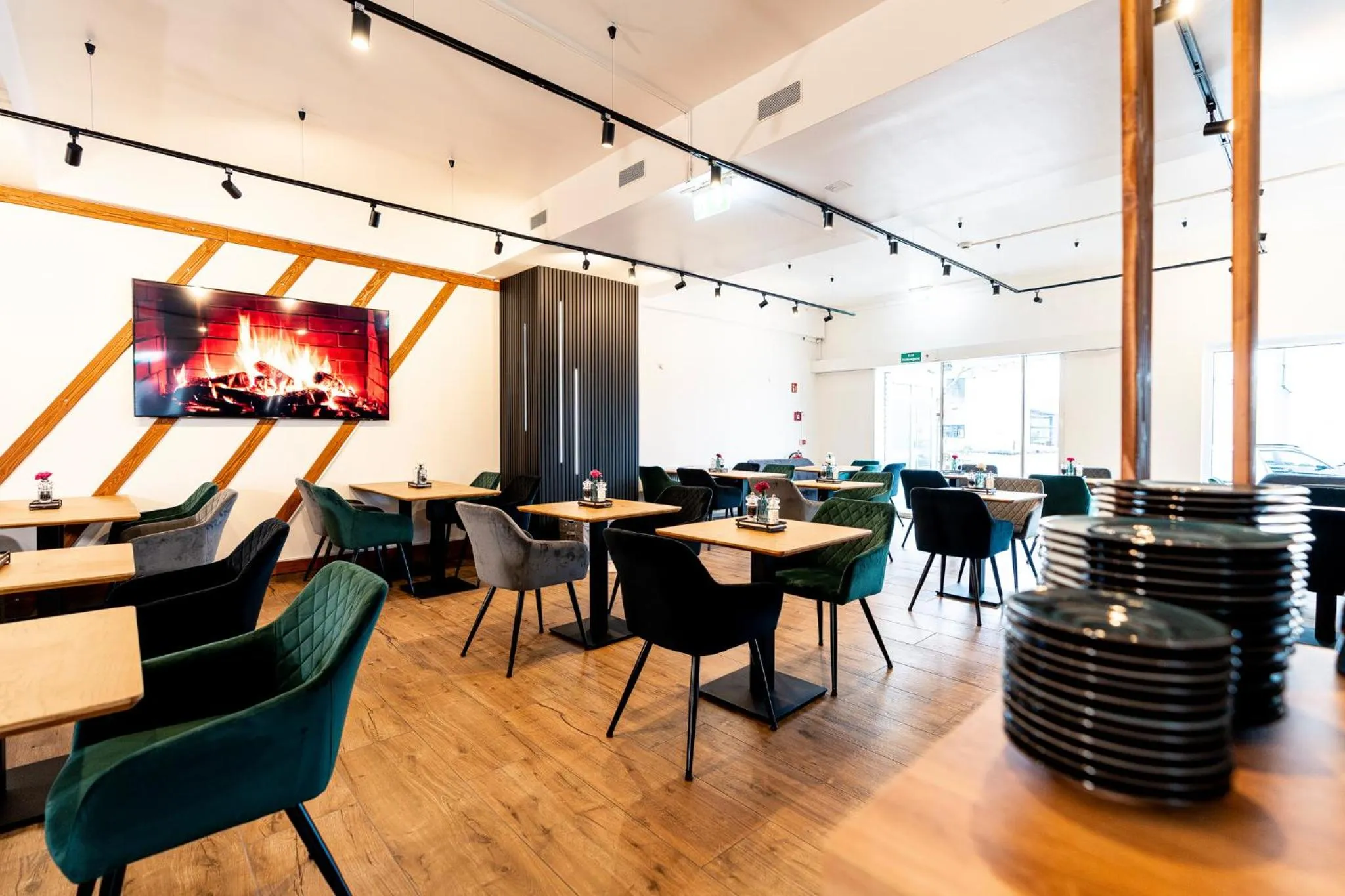 Breakfast in Dream Factory by Hotel Bergheim