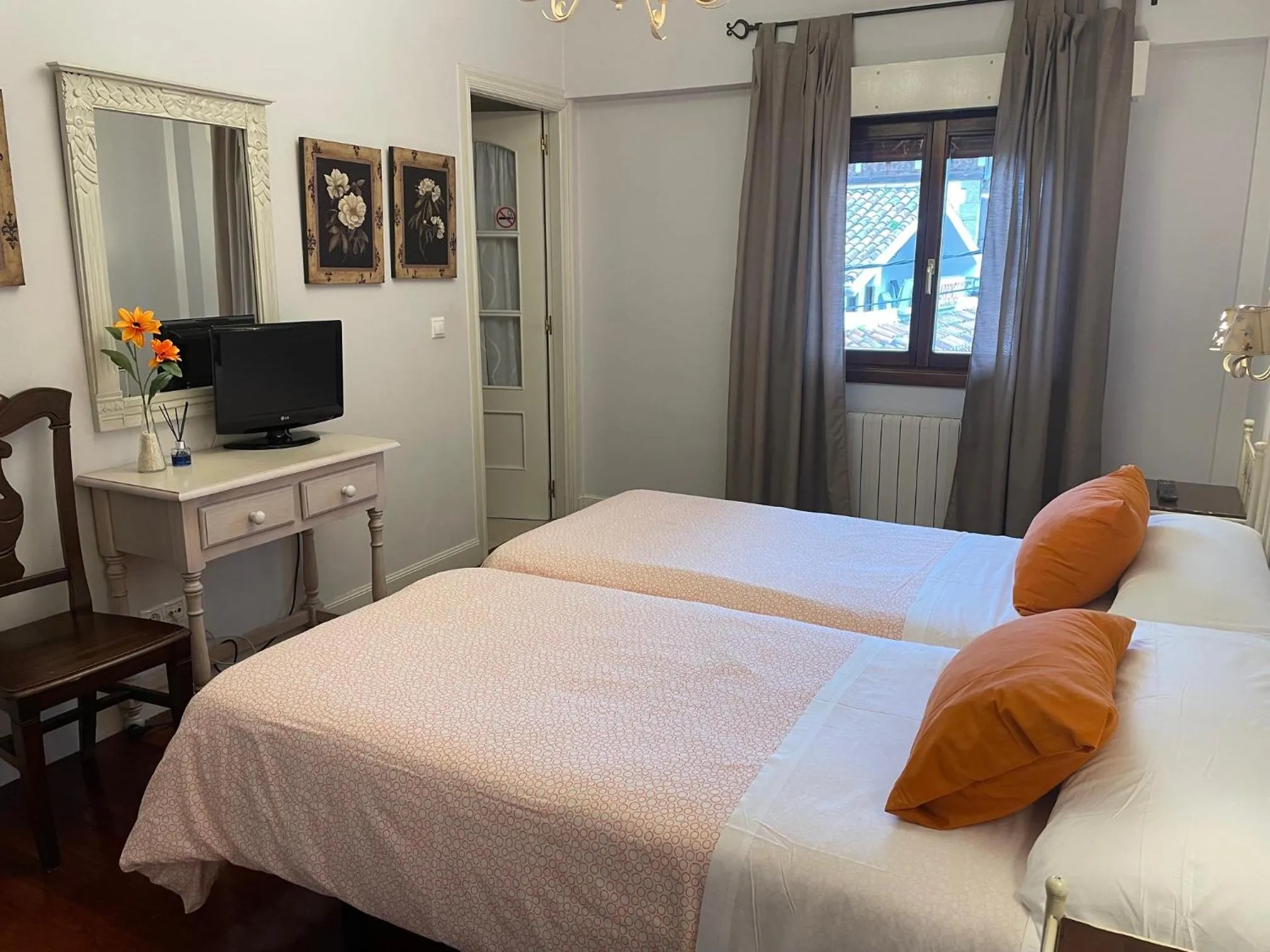 Bedroom, Bed in Hotel Kaia