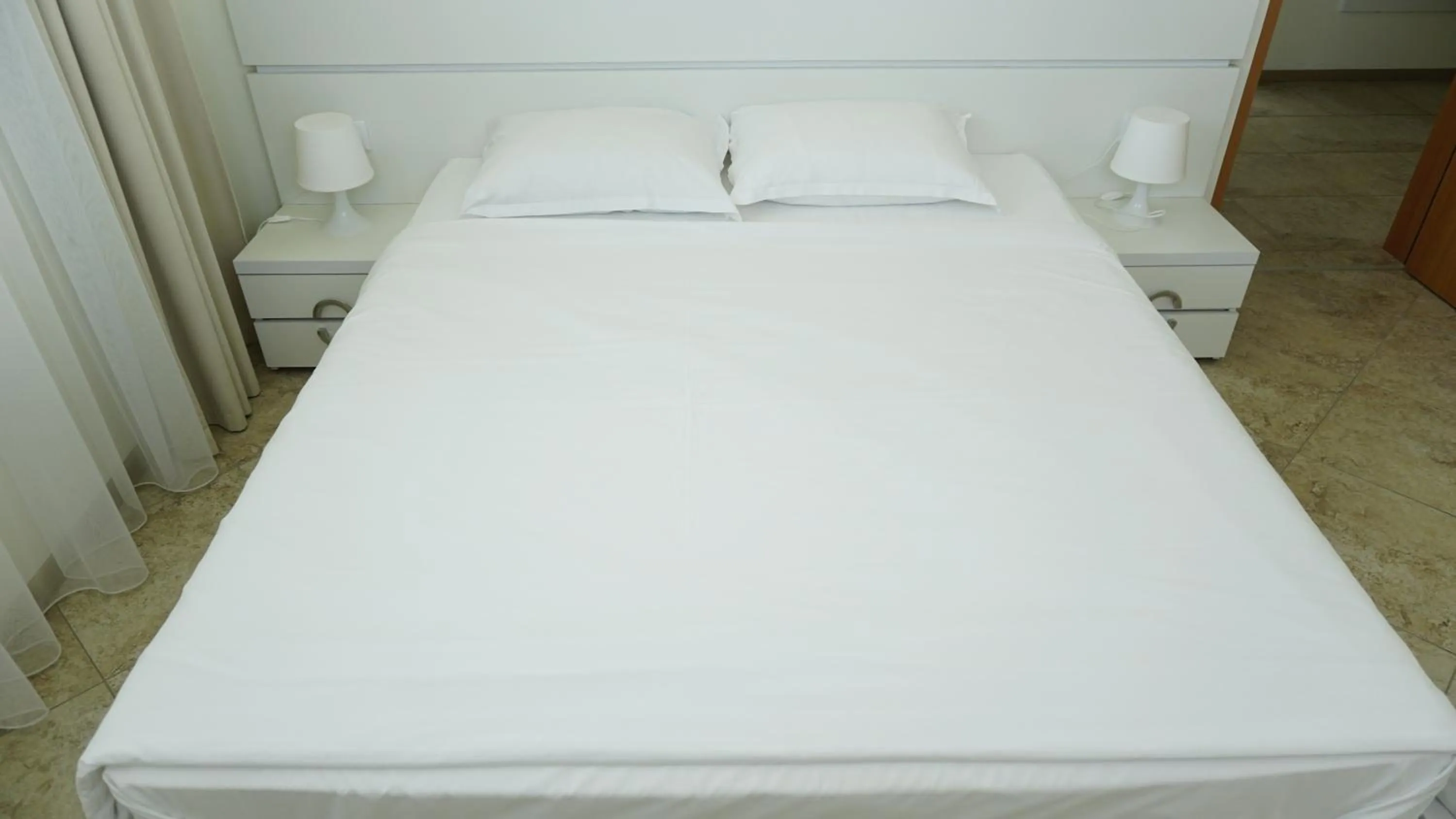 Bedroom, Bed in Calithea Complex